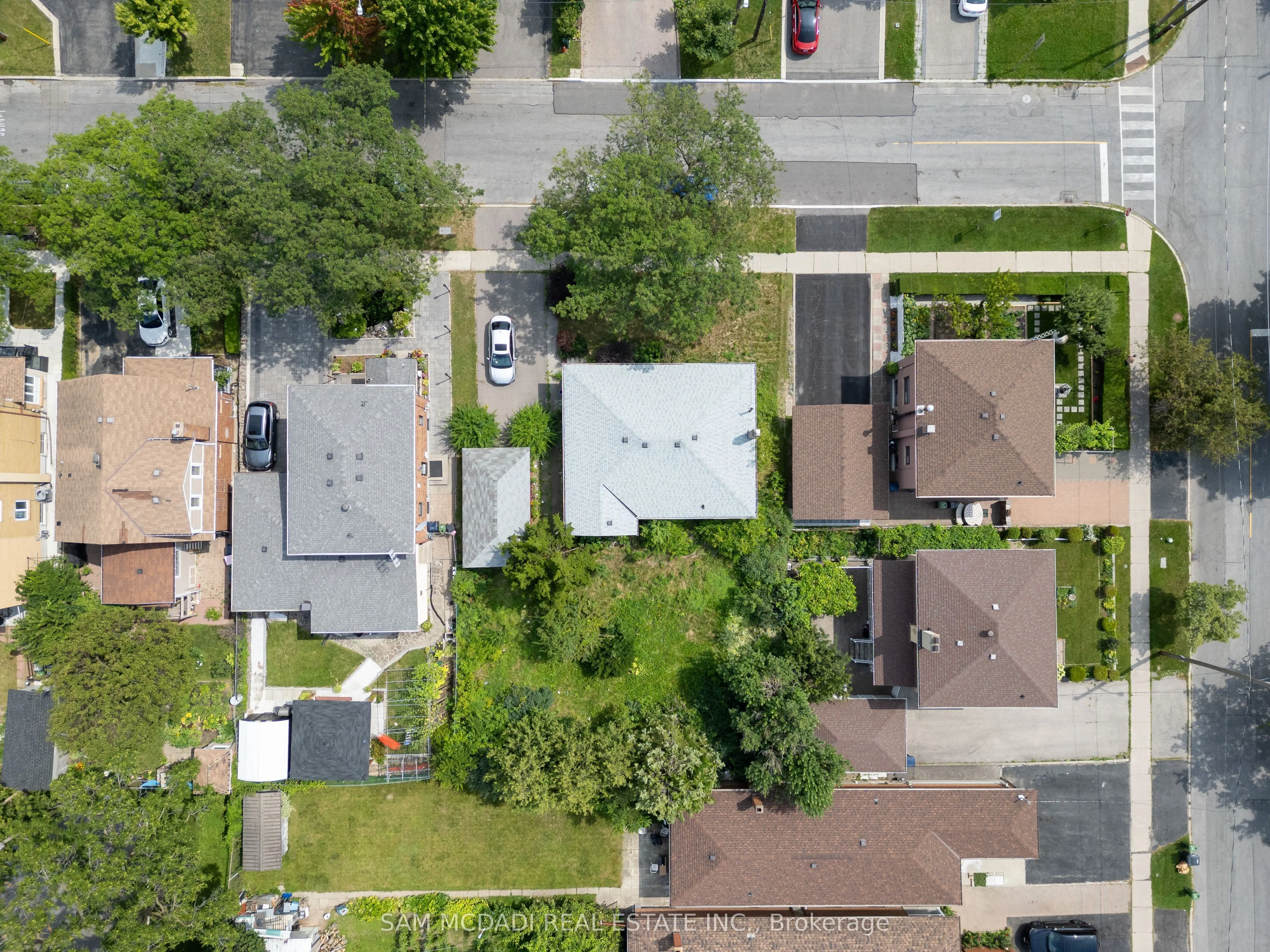 34 Highview Avenue