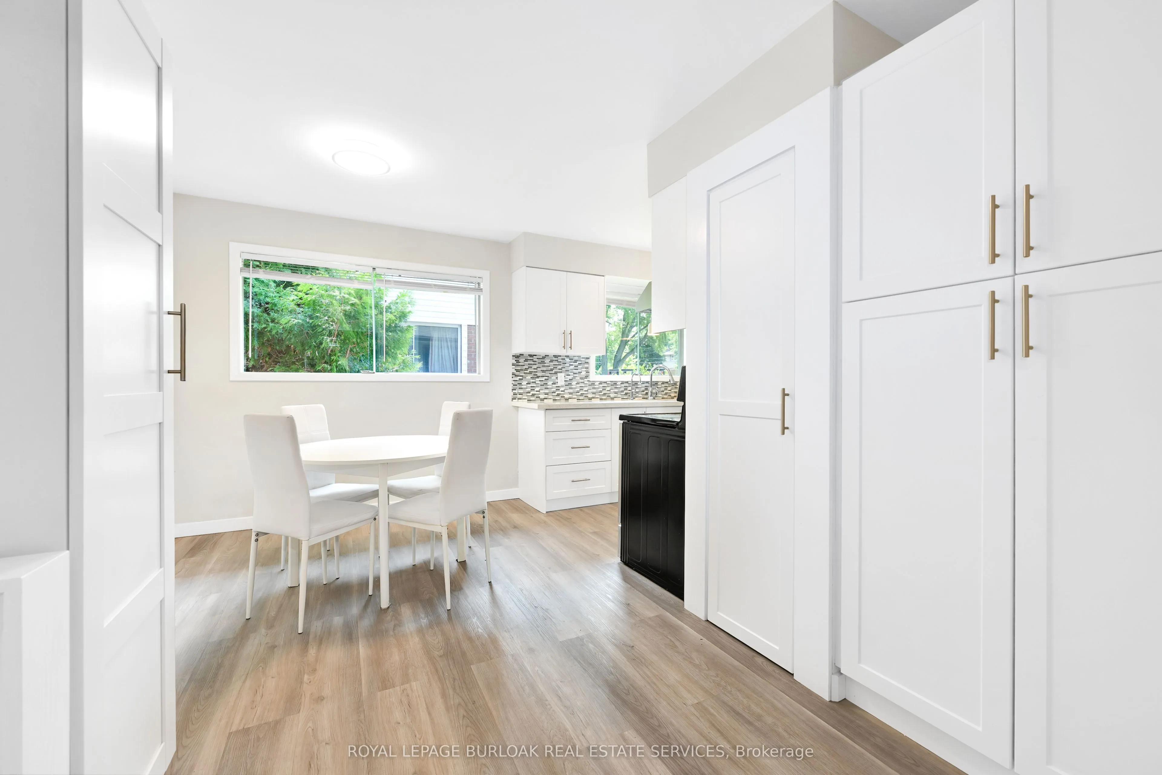 243 Appleby Line