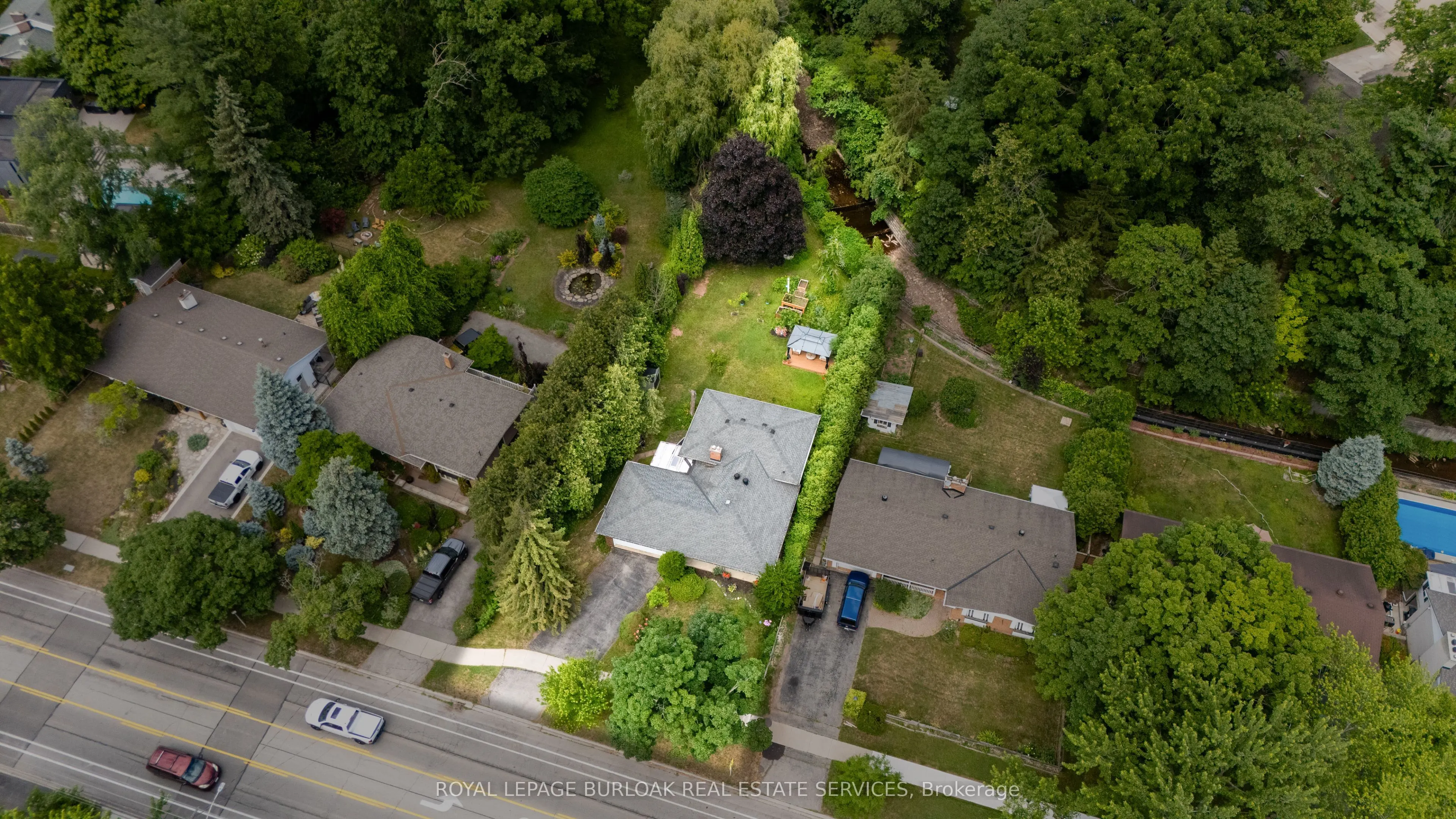 243 Appleby Line