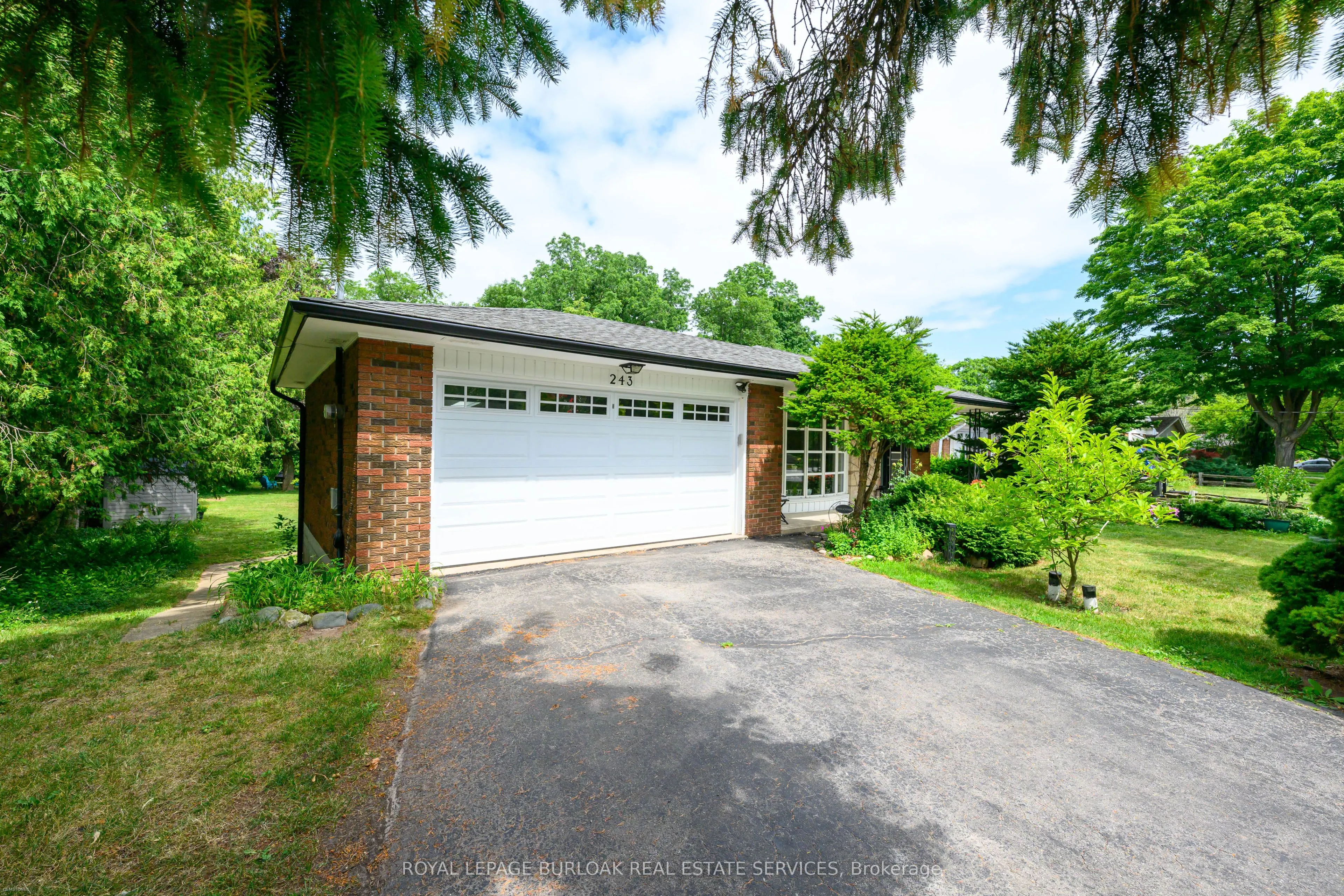 243 Appleby Line