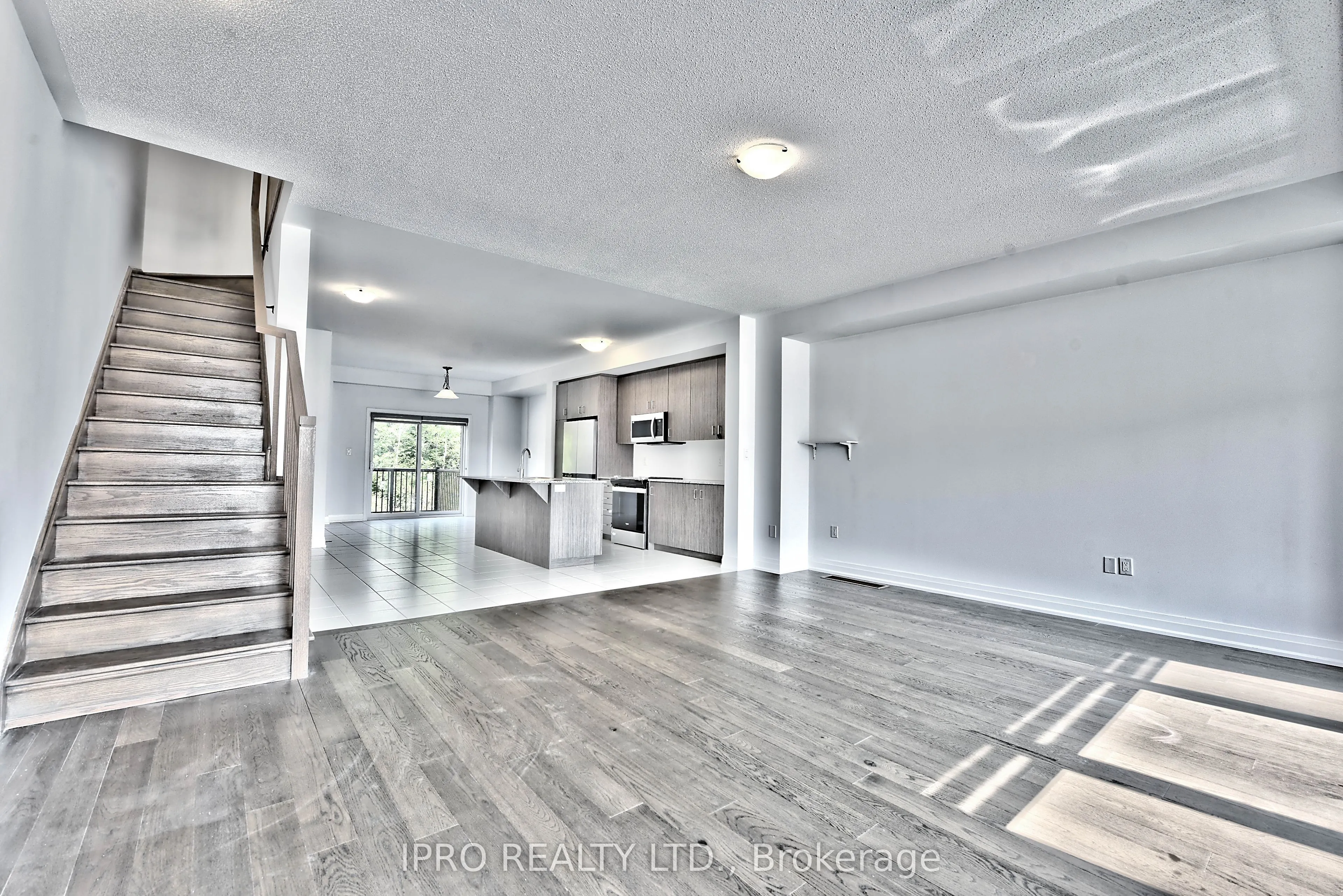 48 Windtree Way
