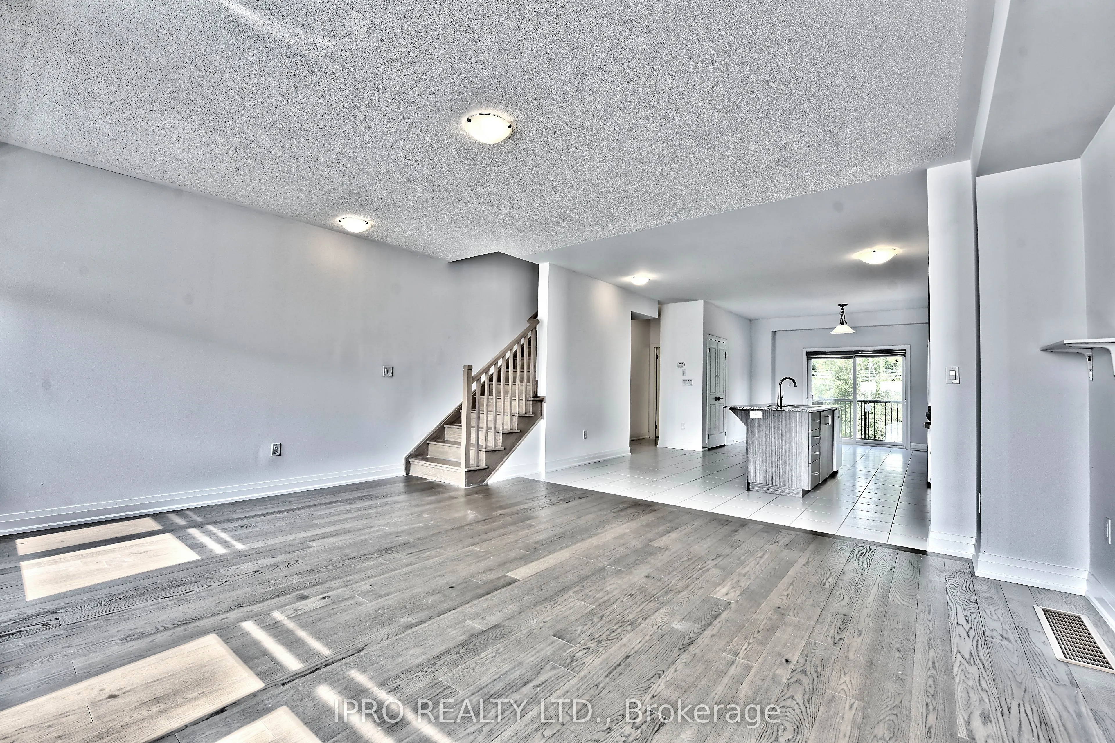 48 Windtree Way