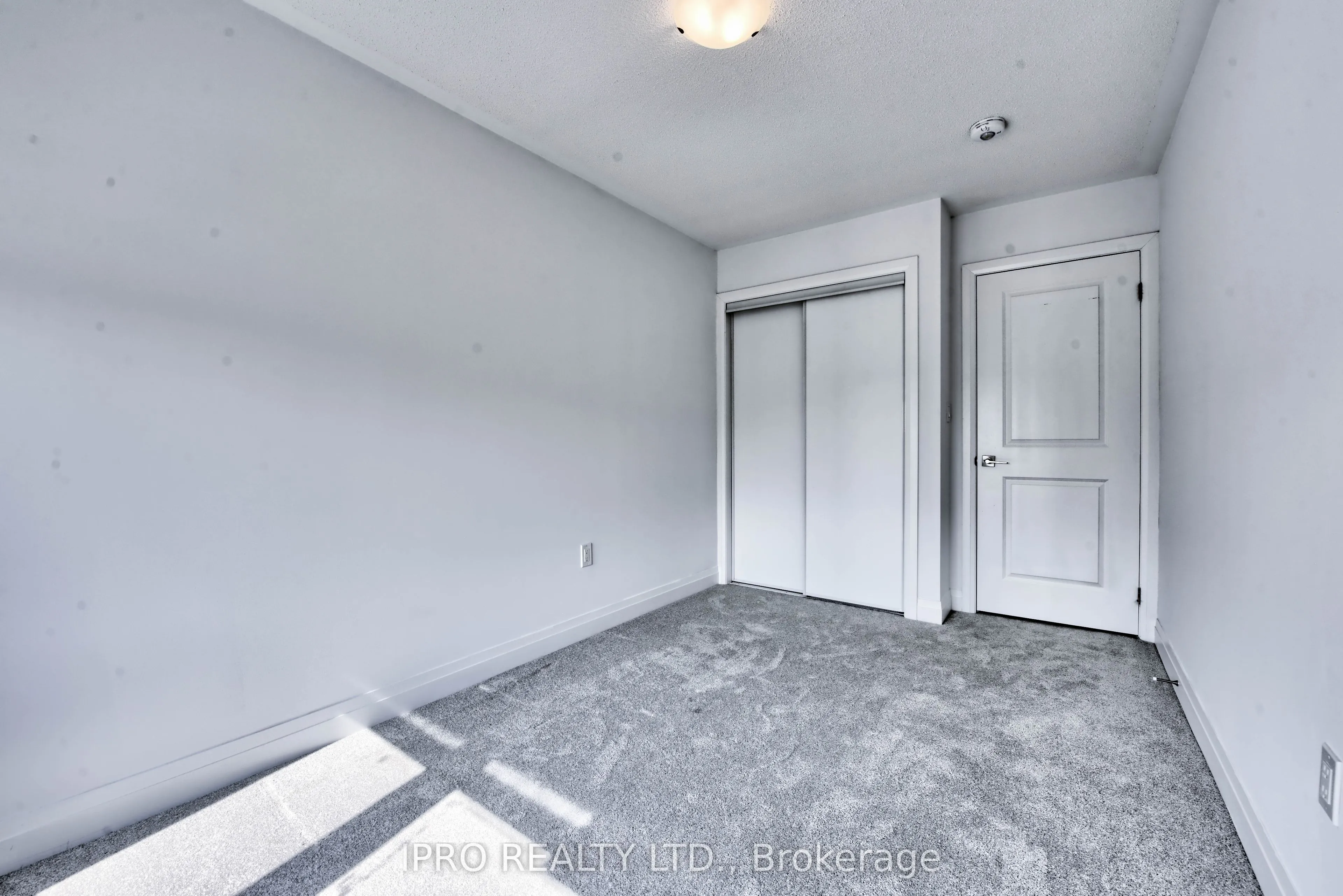 48 Windtree Way