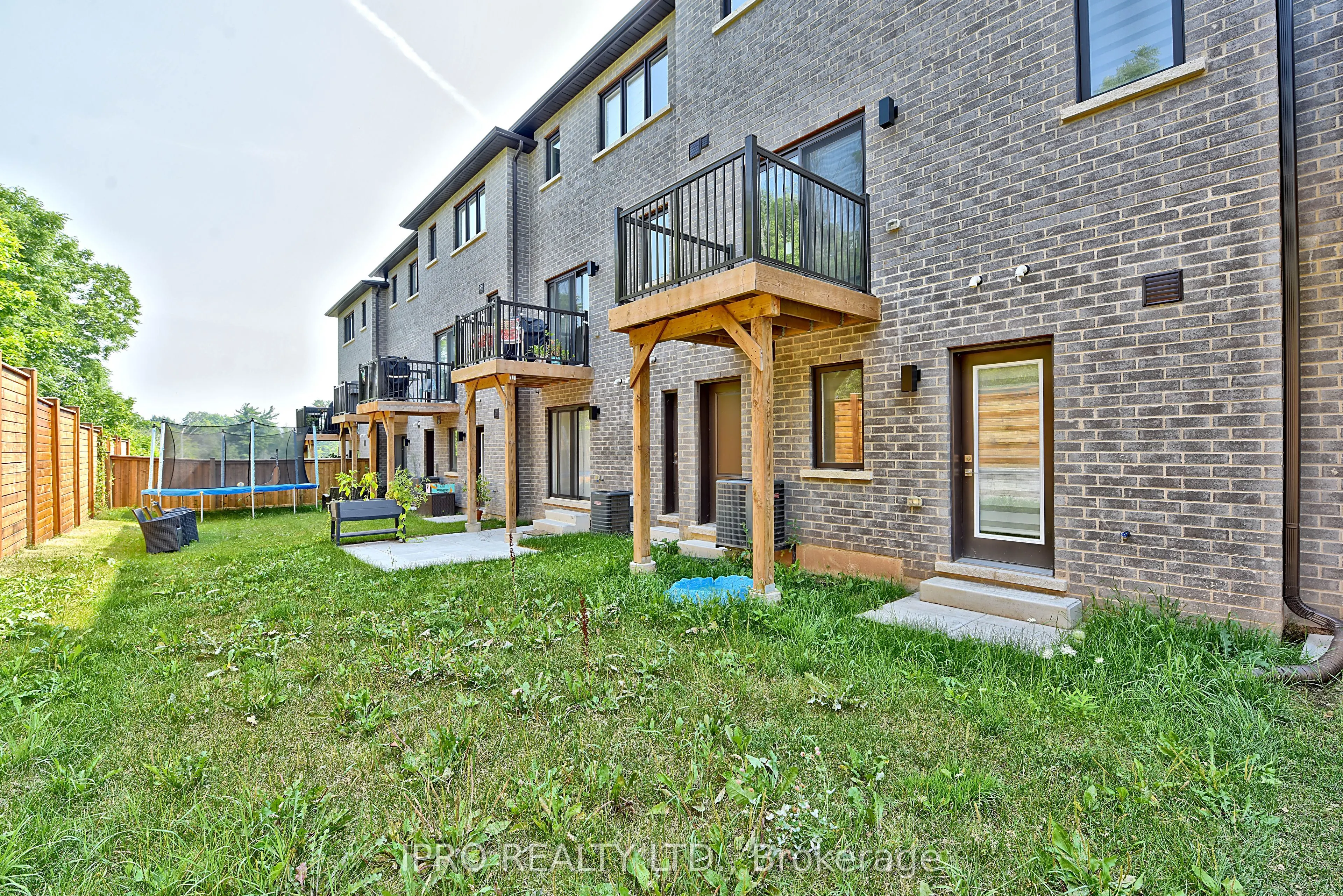 48 Windtree Way