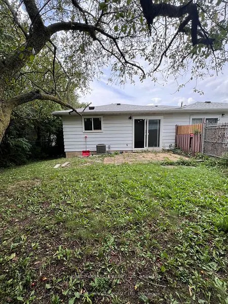 93 Greenbriar Road