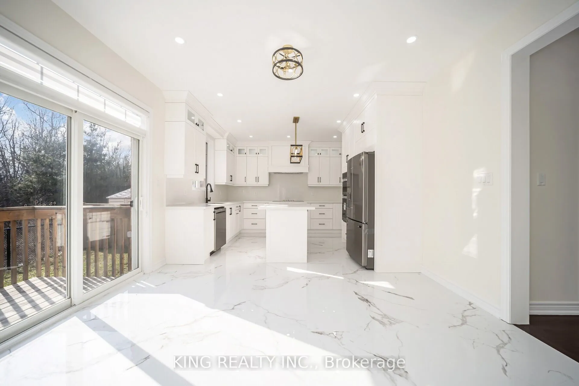 52 Haverstock Crescent