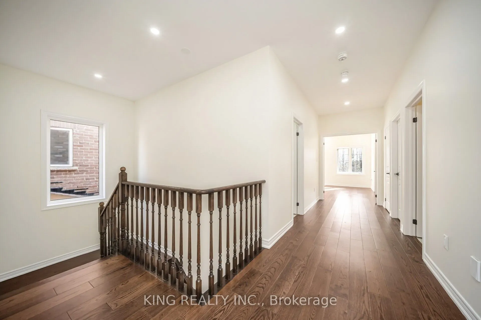 52 Haverstock Crescent