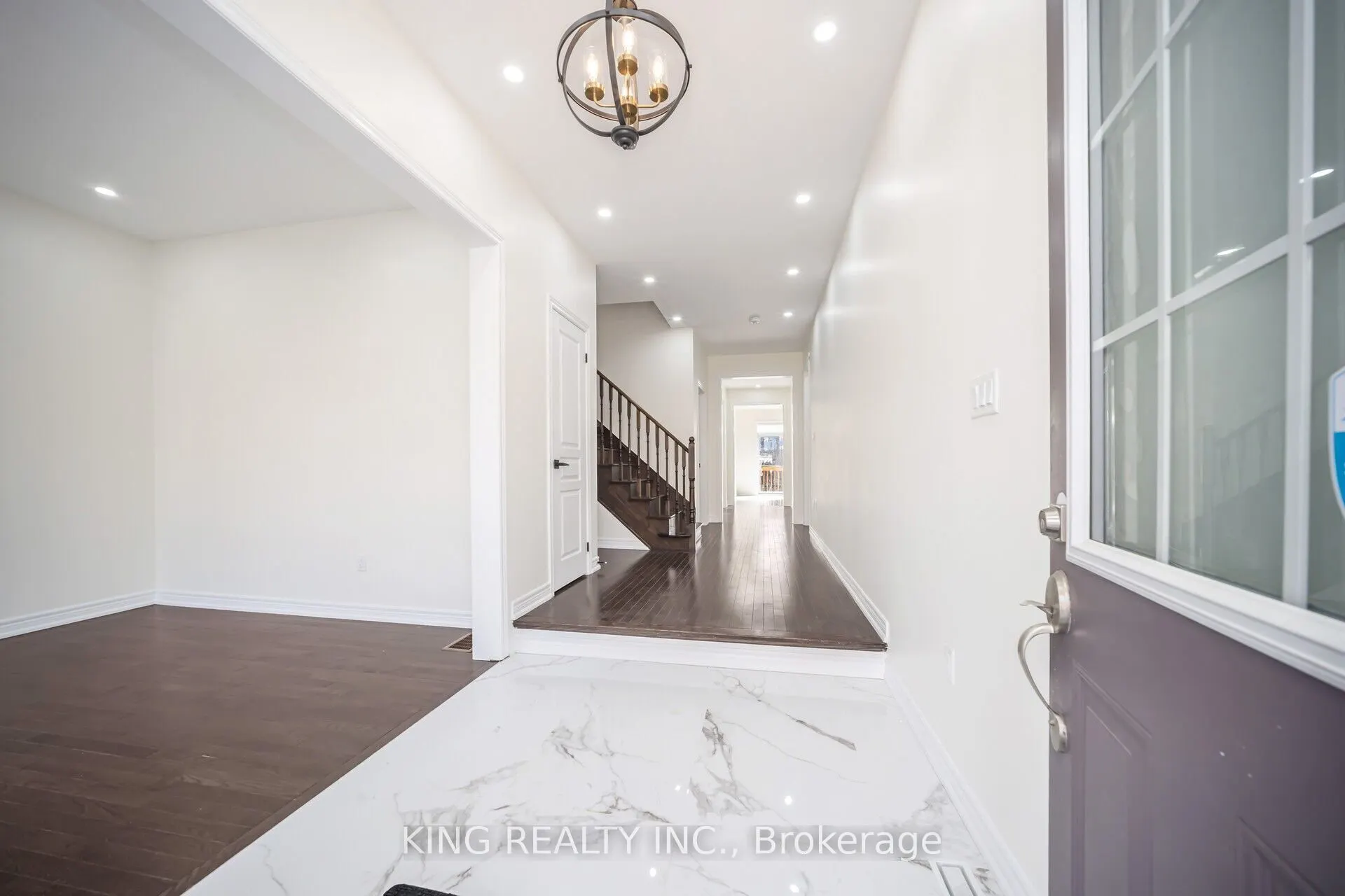 52 Haverstock Crescent