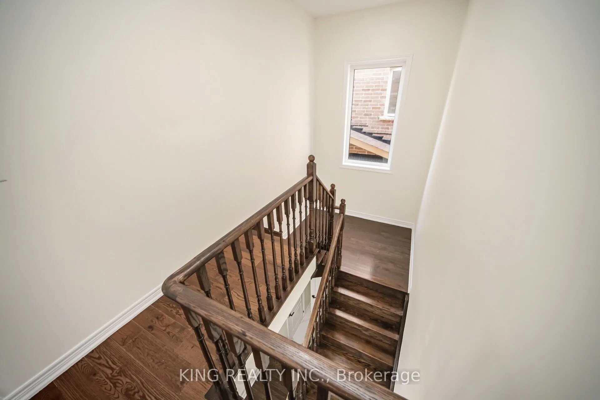 52 Haverstock Crescent