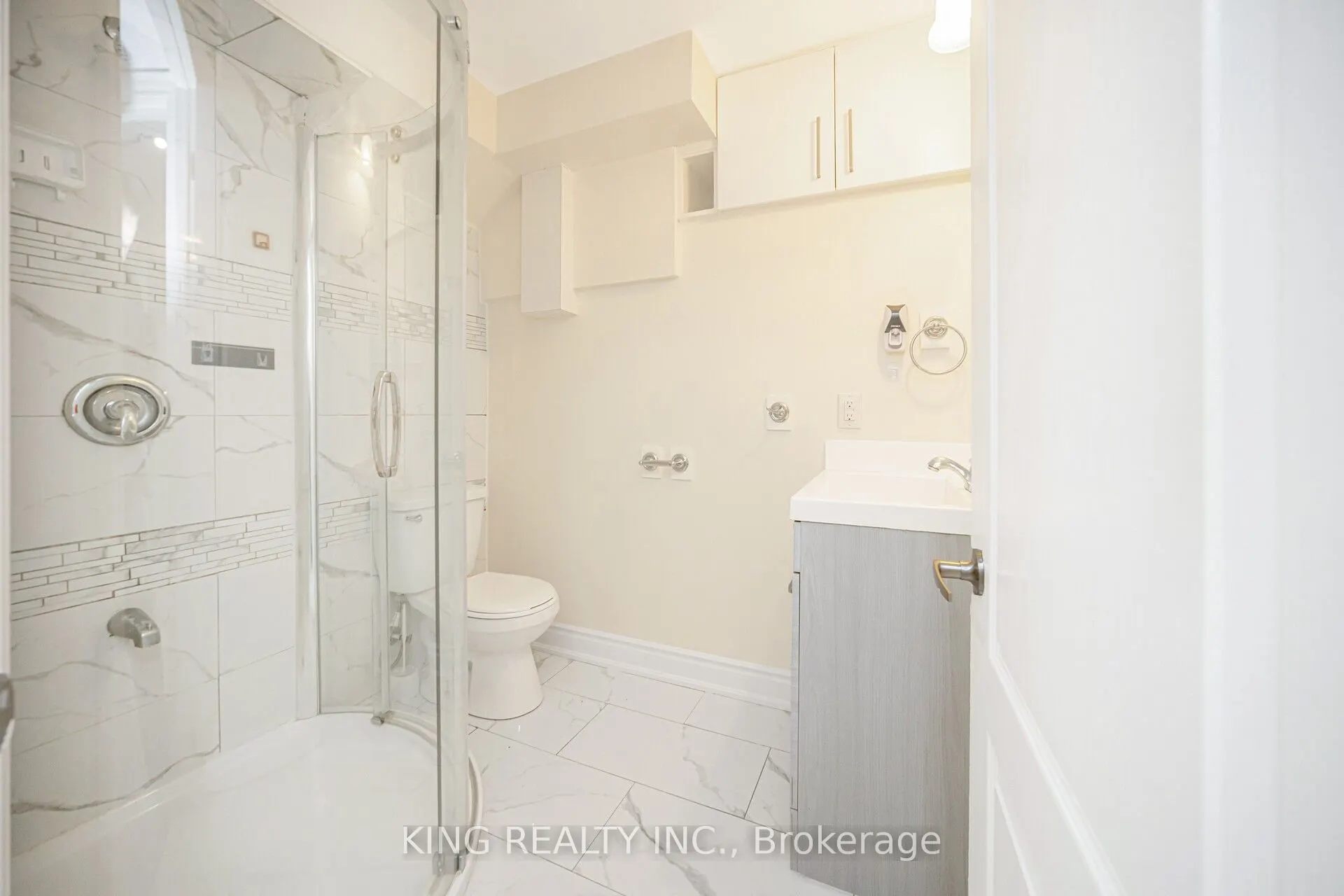 52 Haverstock Crescent