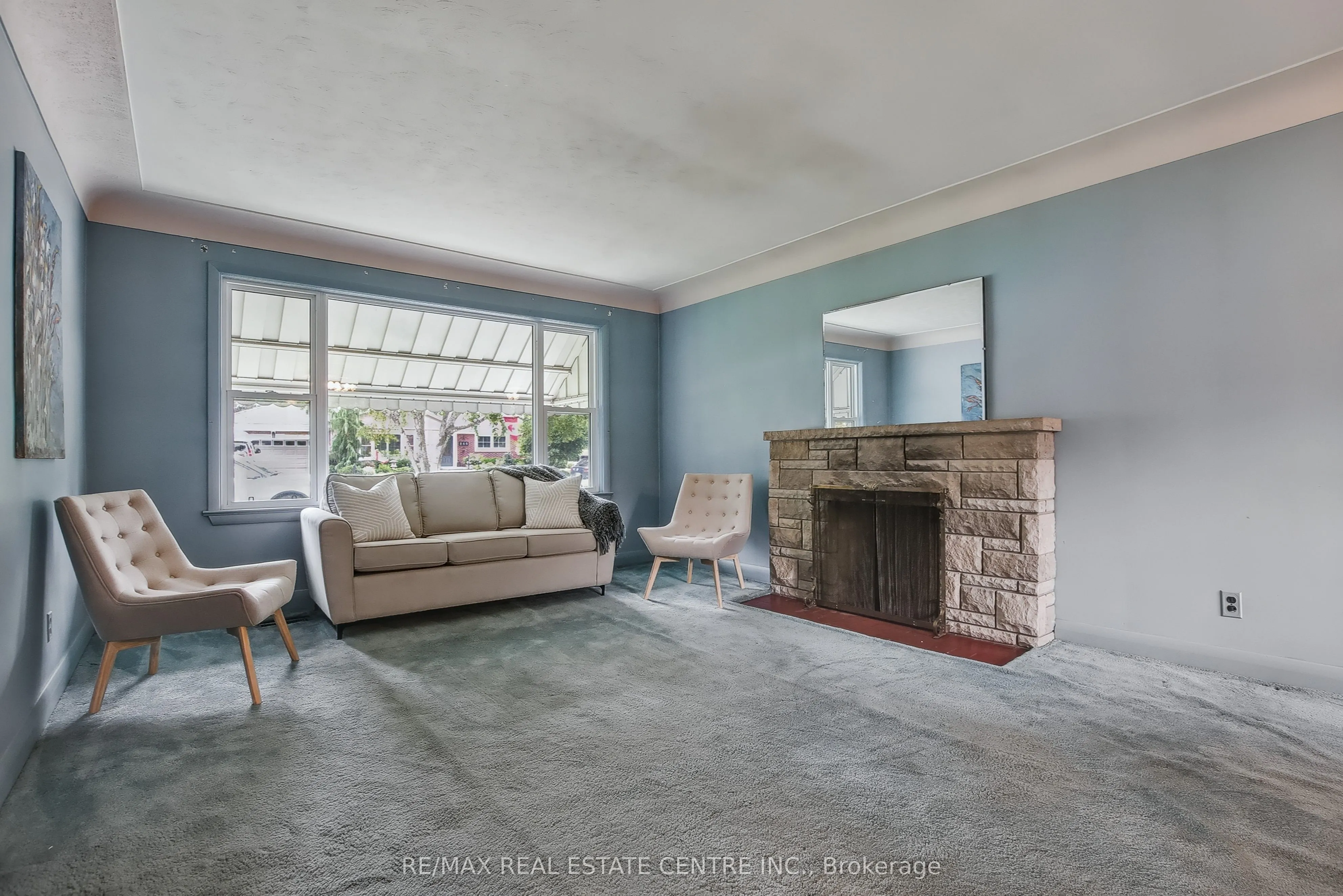 843 Eagle Drive