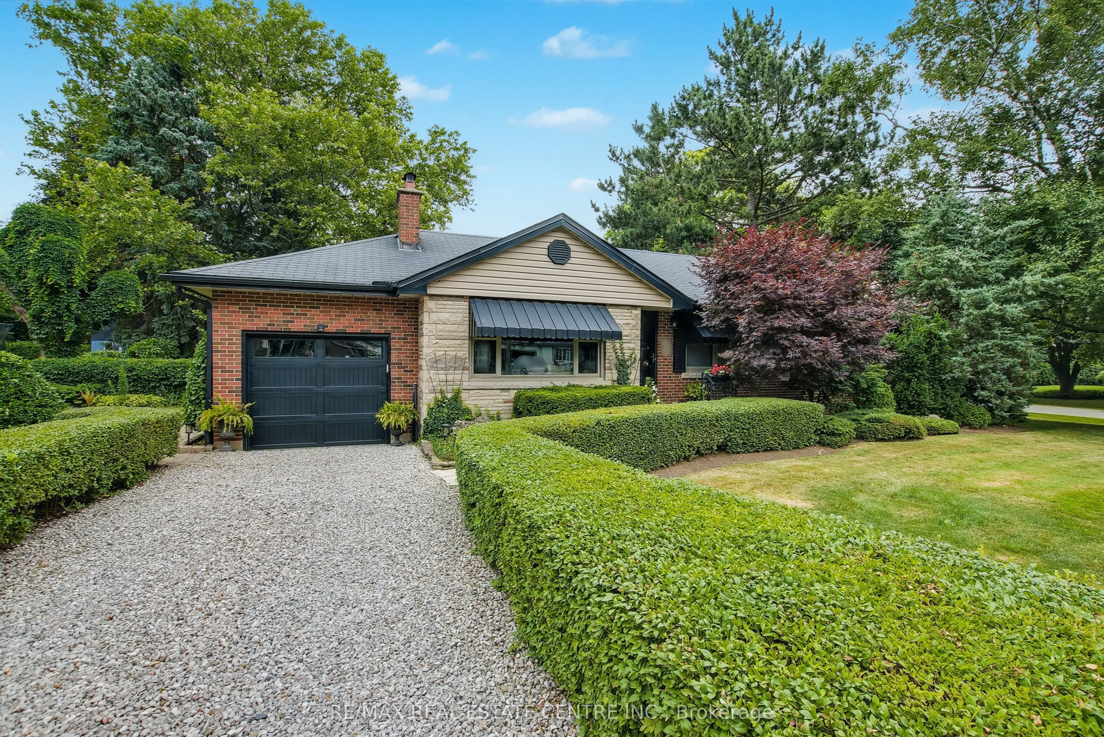 843 Eagle Drive