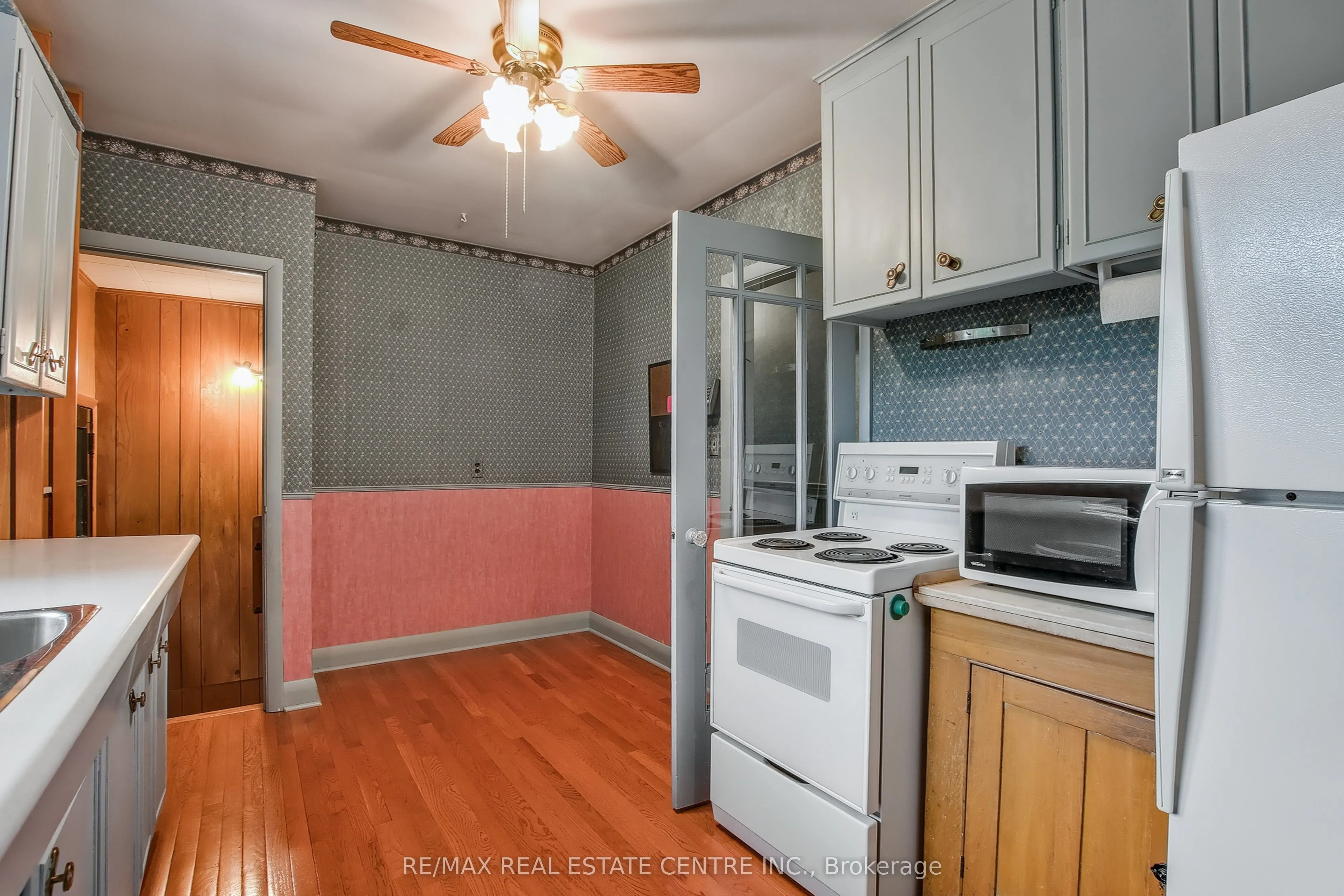 843 Eagle Drive