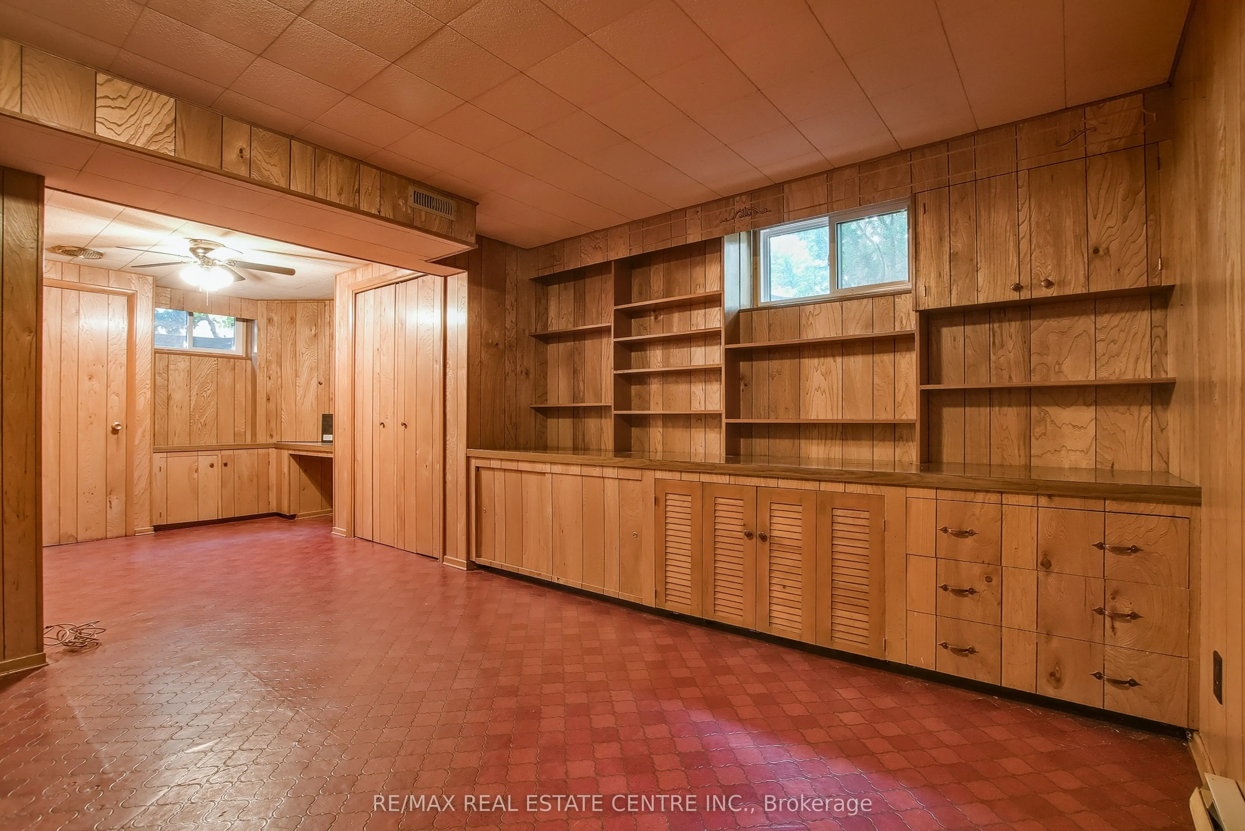 843 Eagle Drive