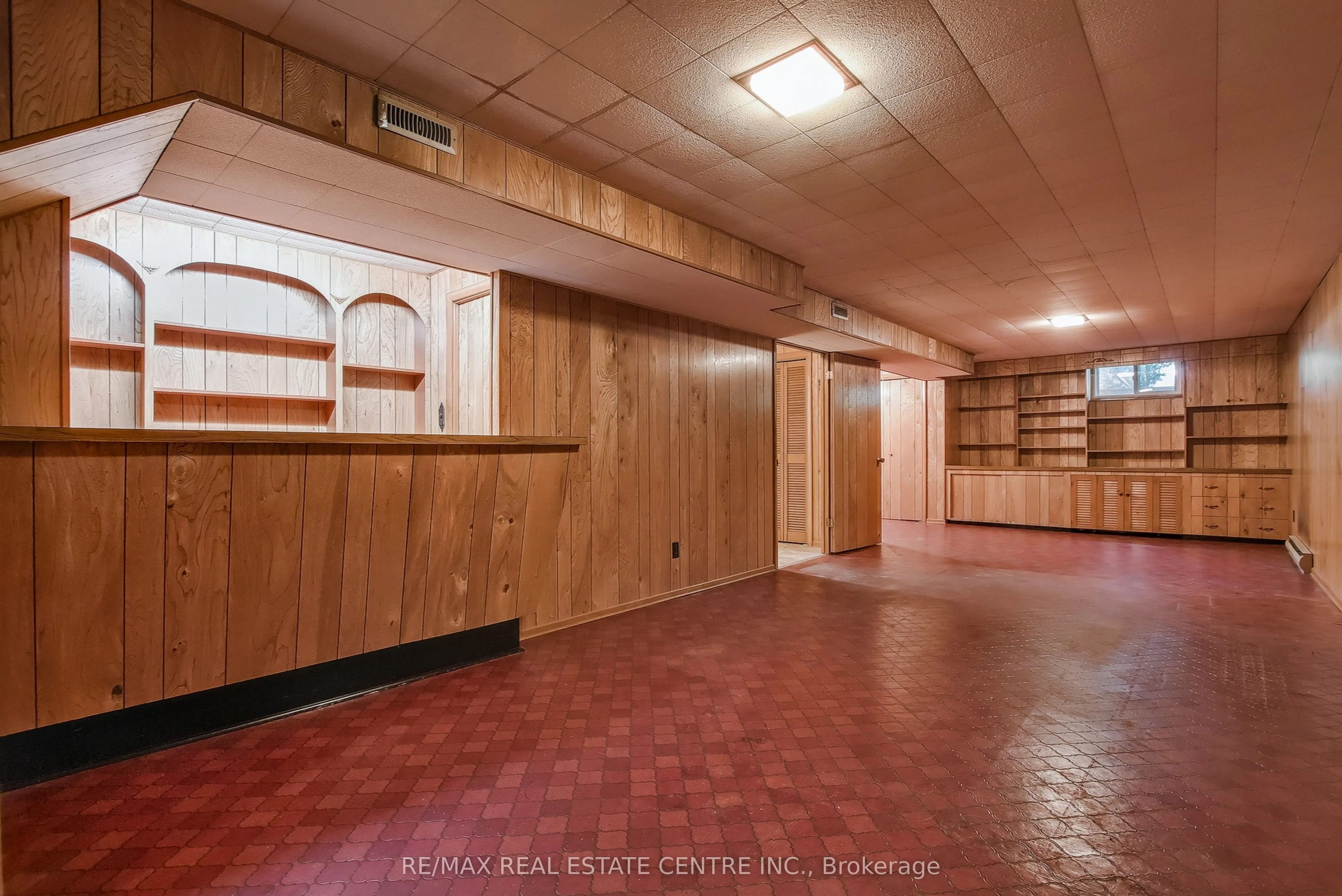843 Eagle Drive