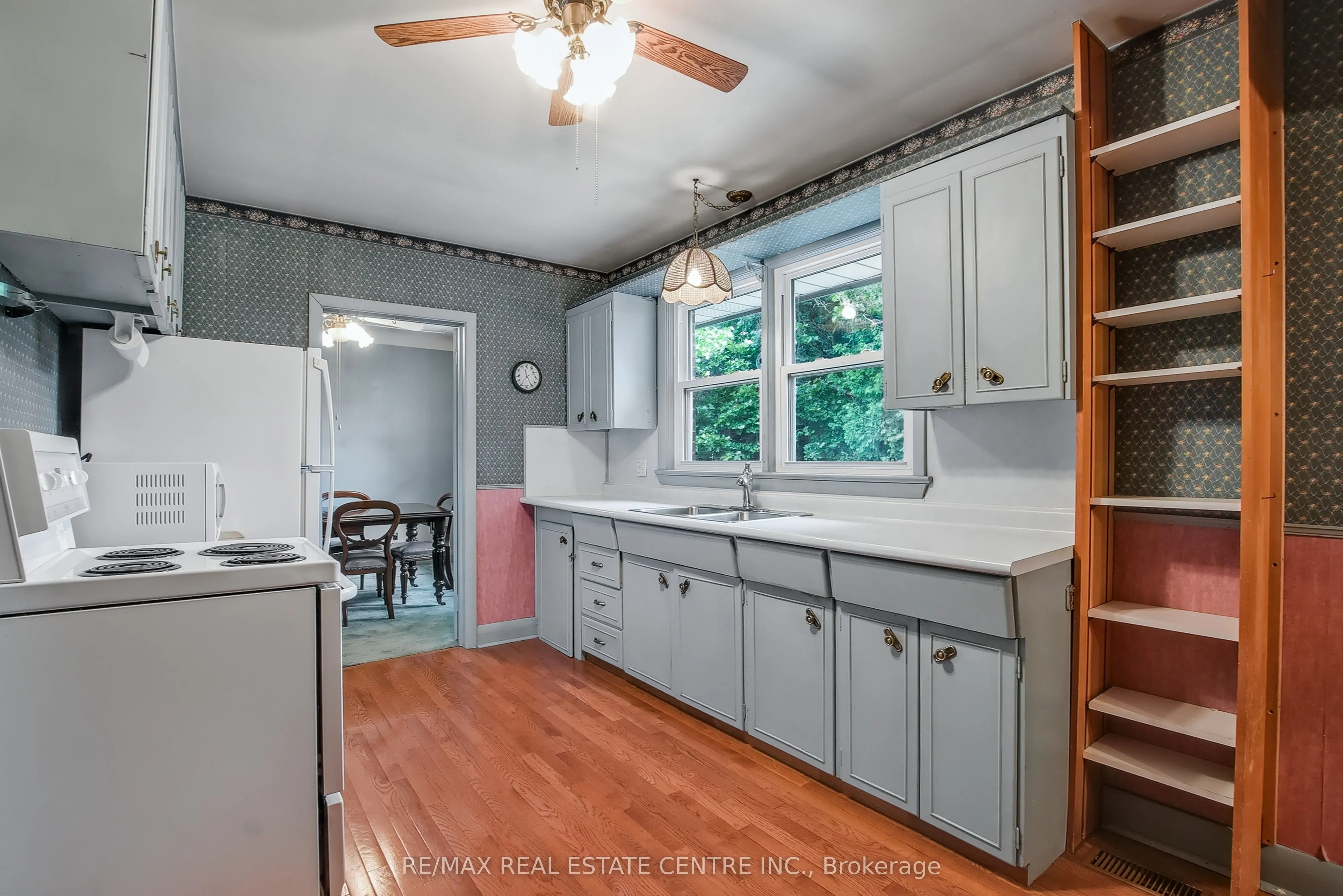843 Eagle Drive