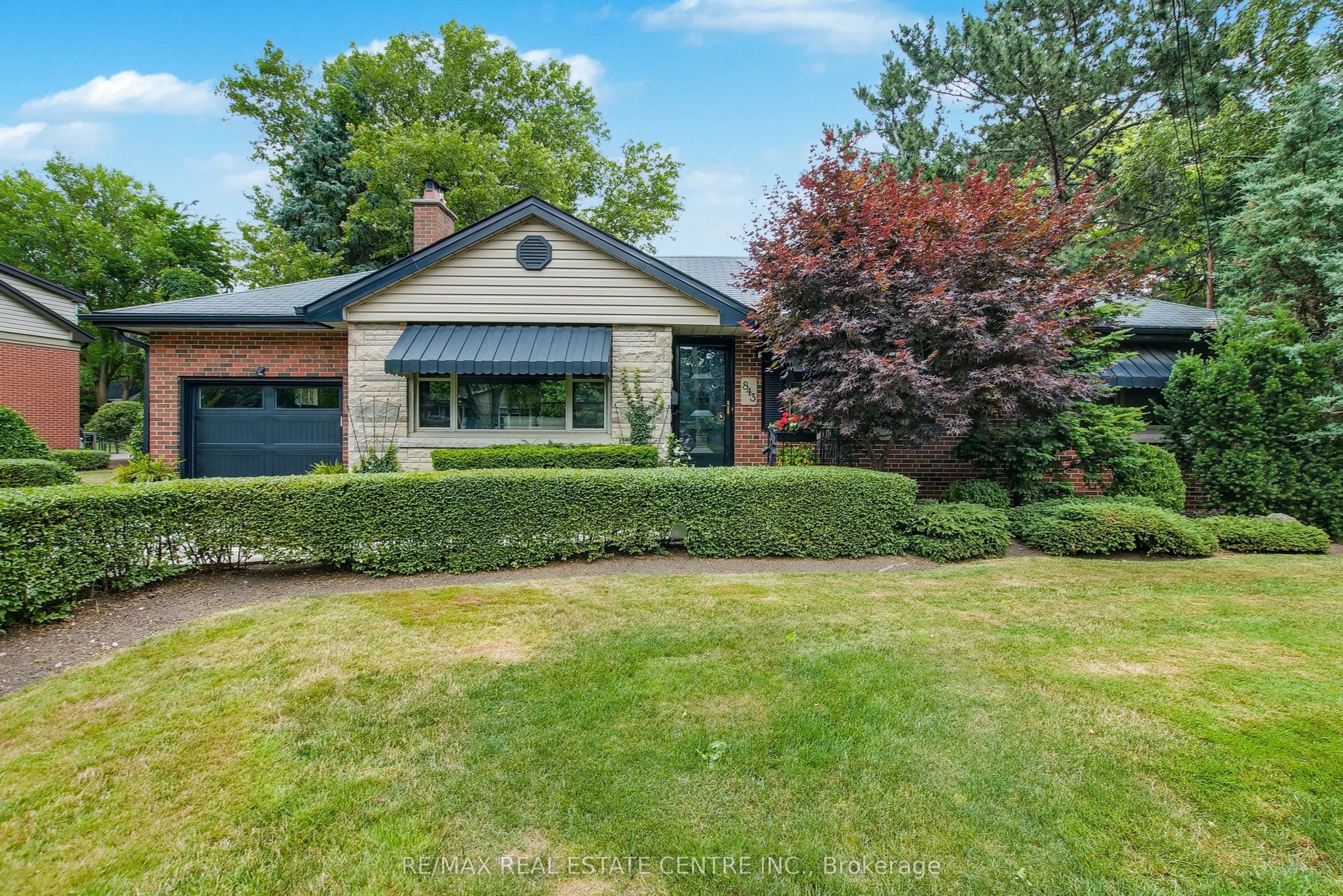 843 Eagle Drive