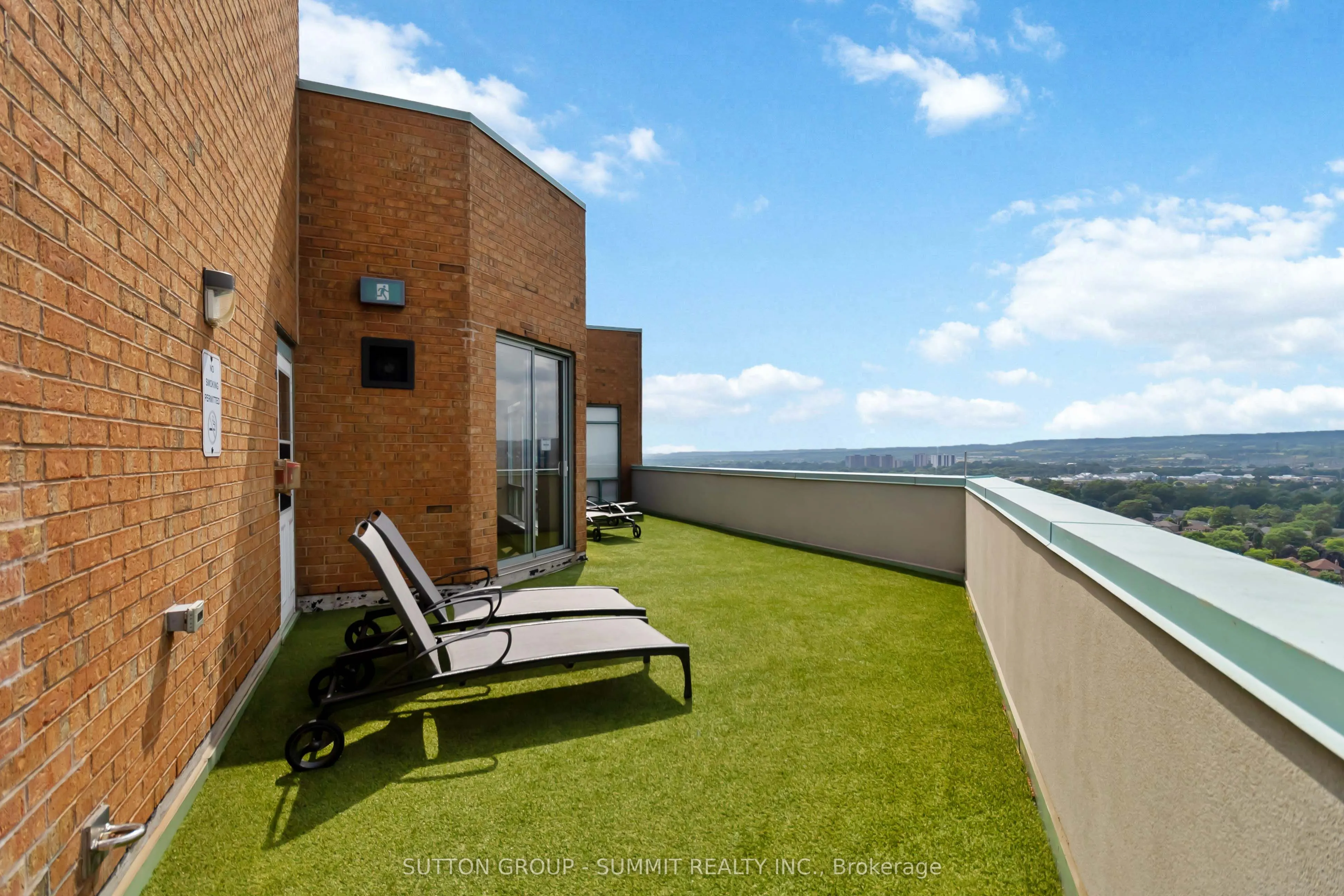 1276 Maple Crossing Boulevard, #412