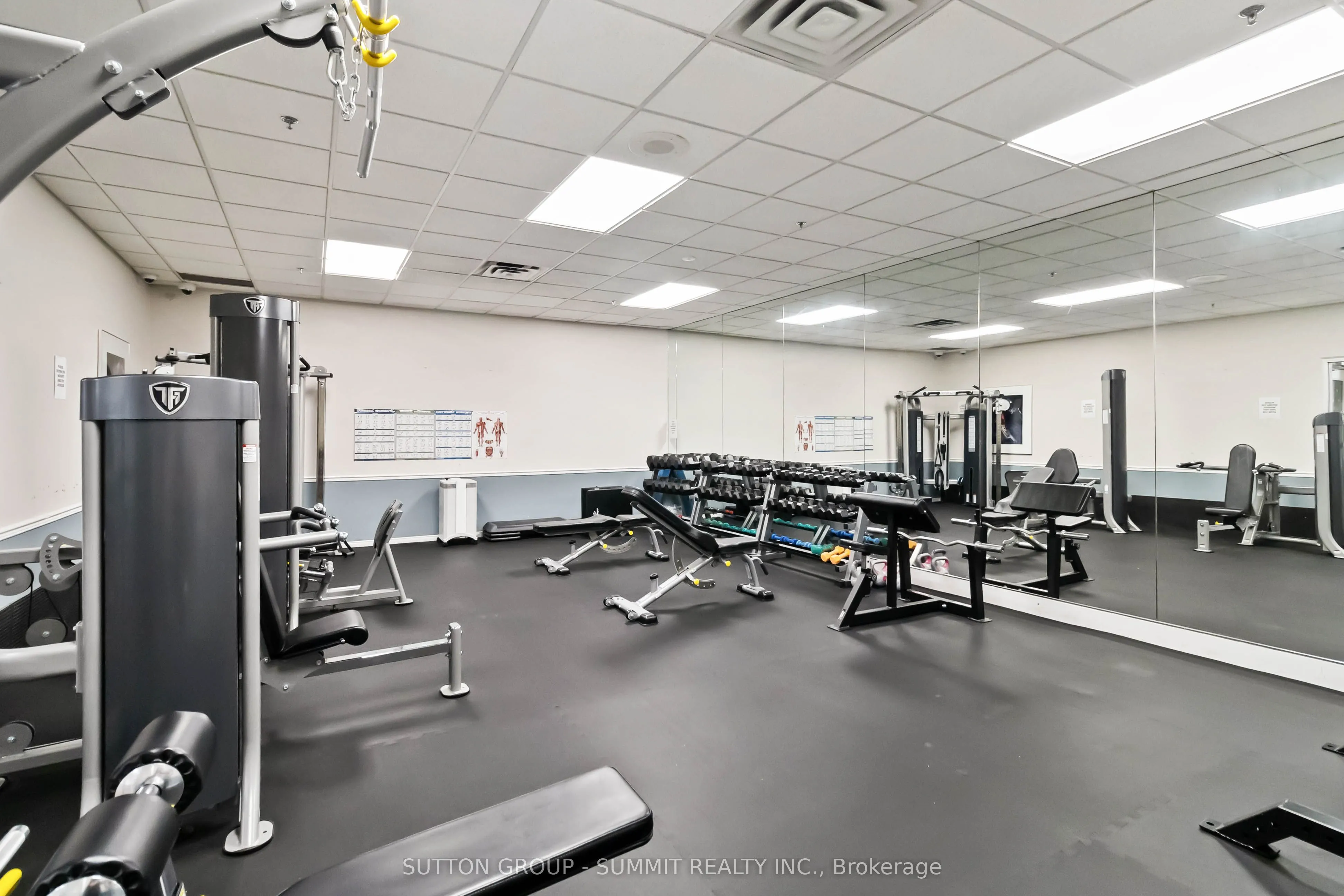 1276 Maple Crossing Boulevard, #412