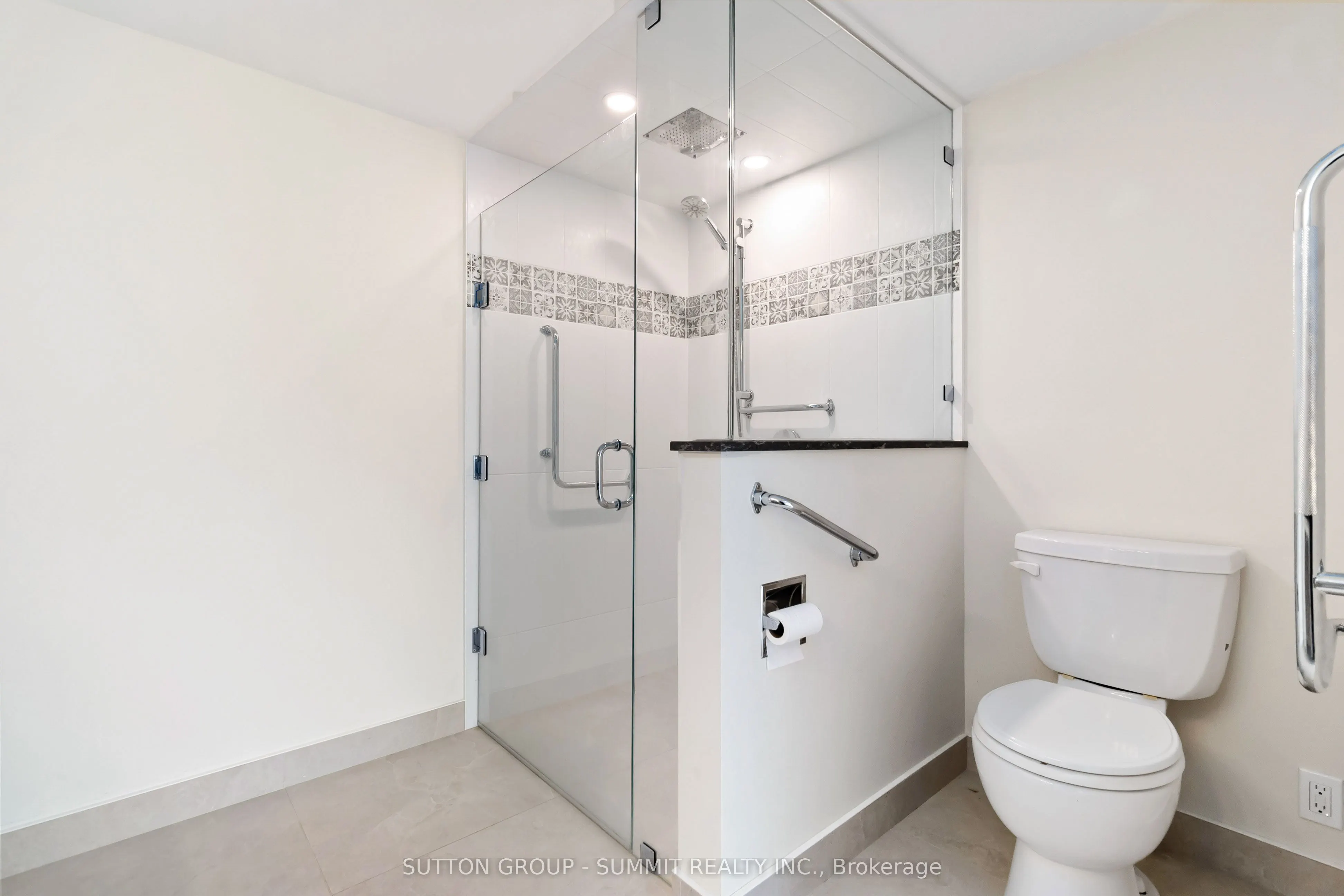 1276 Maple Crossing Boulevard, #412