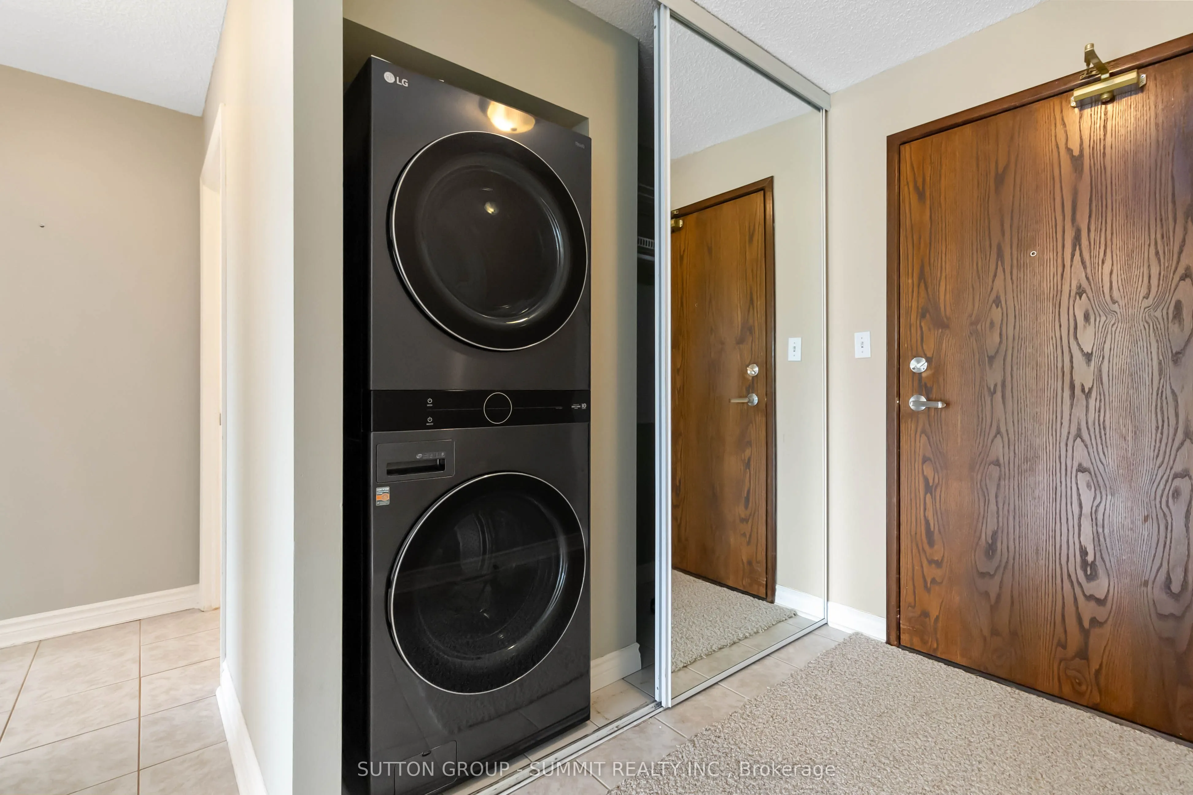 1276 Maple Crossing Boulevard, #412