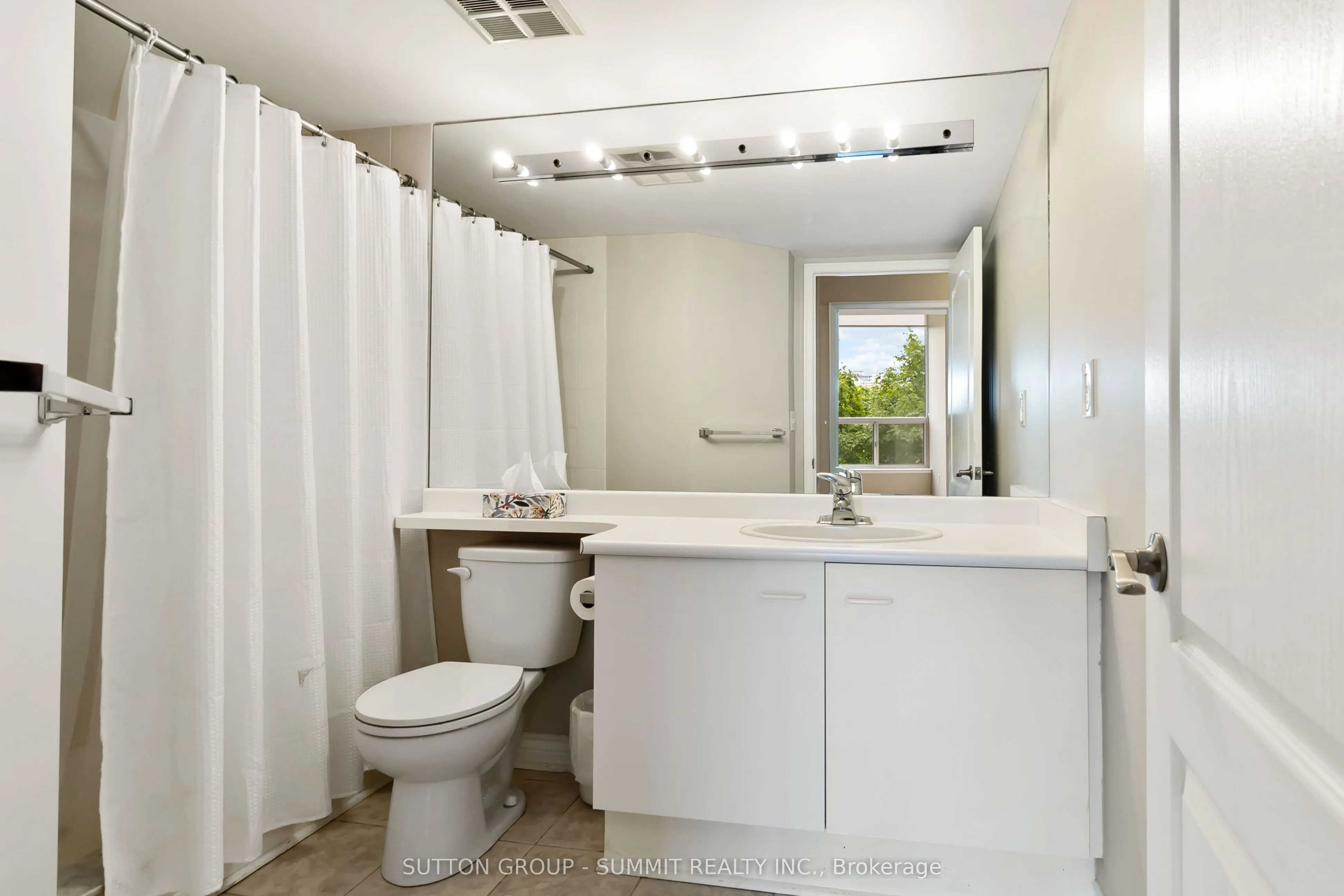 1276 Maple Crossing Boulevard, #412