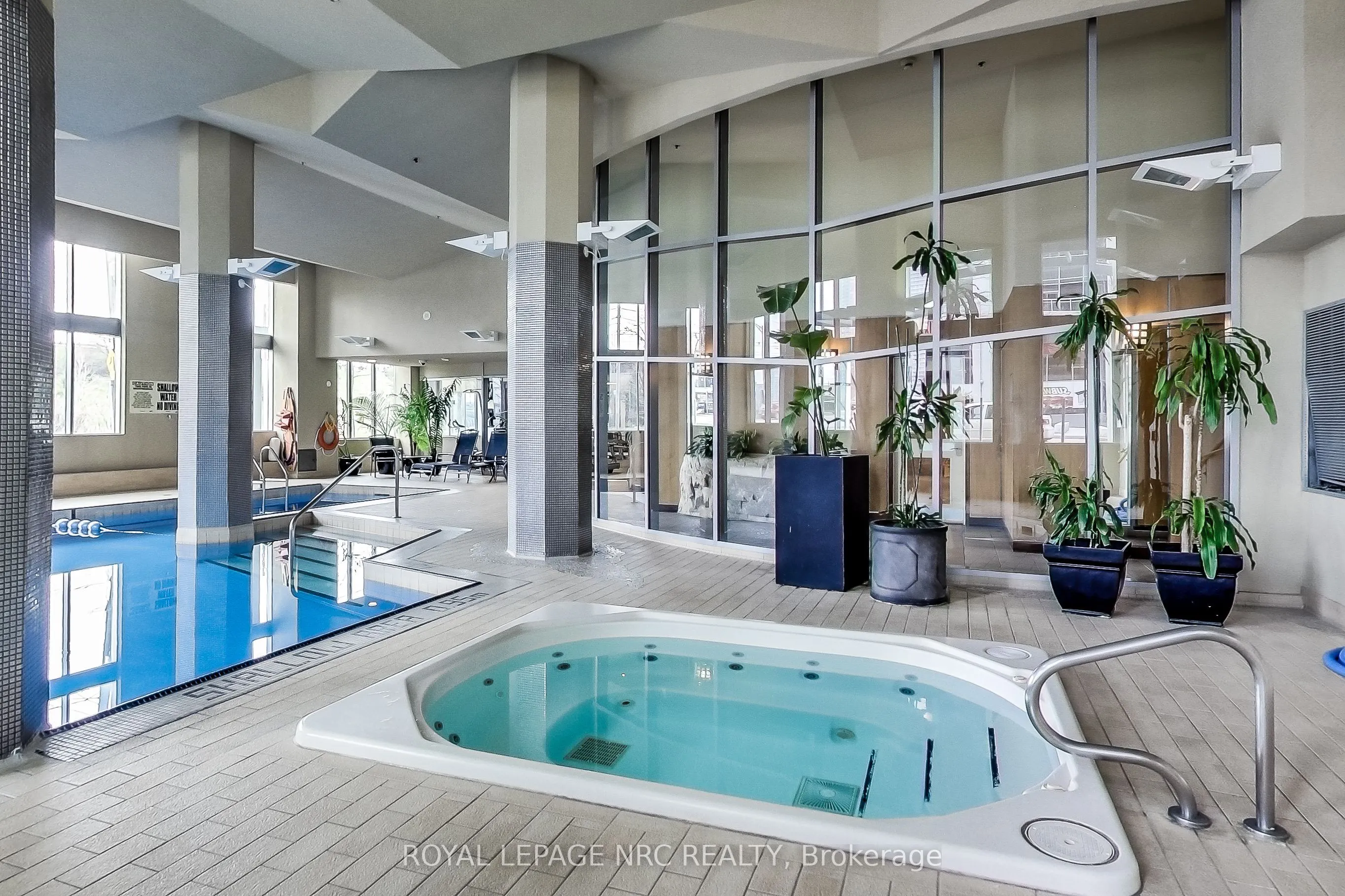 2121 Lakeshore Boulevard W, #1211