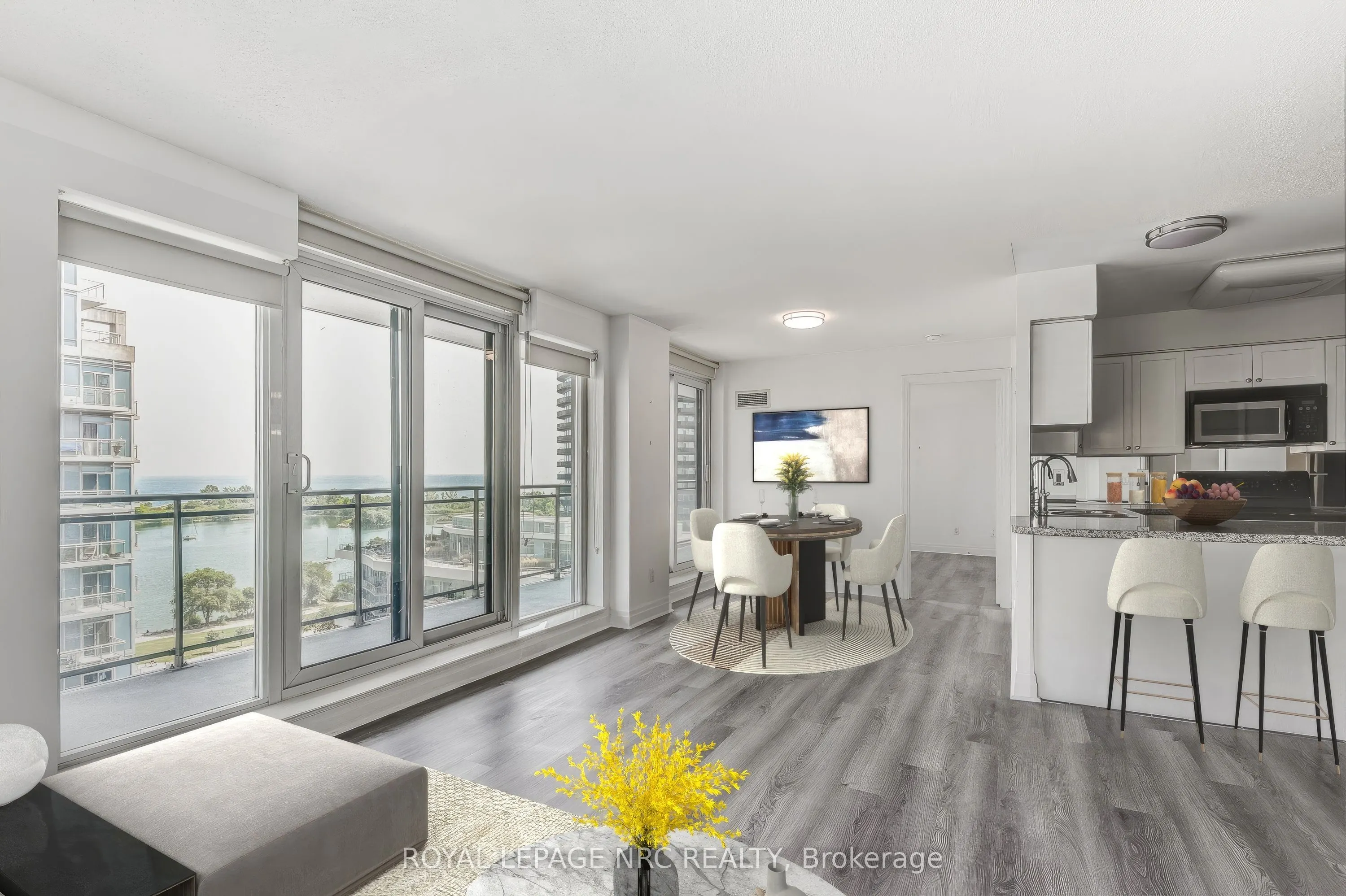 2121 Lakeshore Boulevard W, #1211