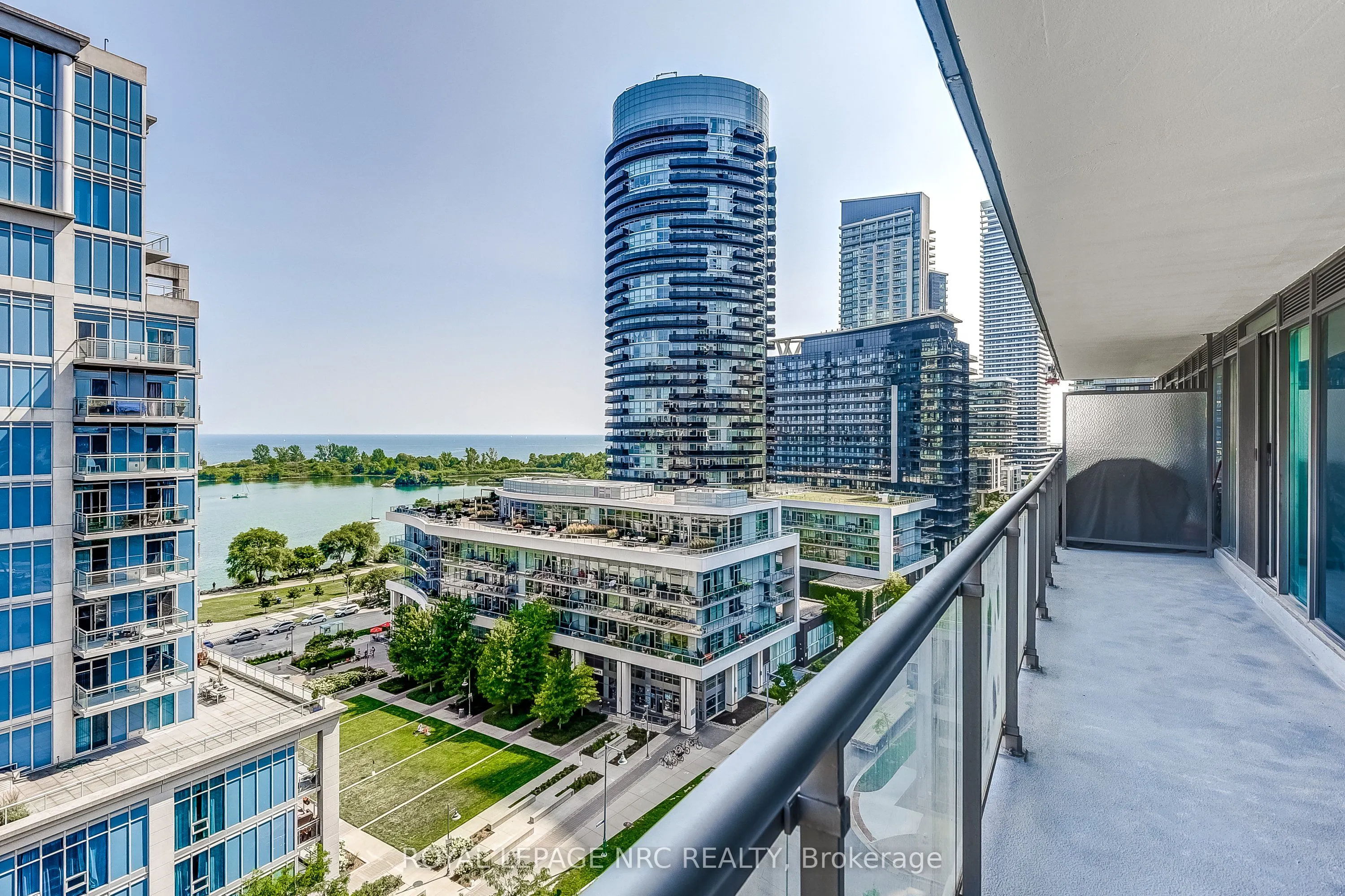 2121 Lakeshore Boulevard W, #1211