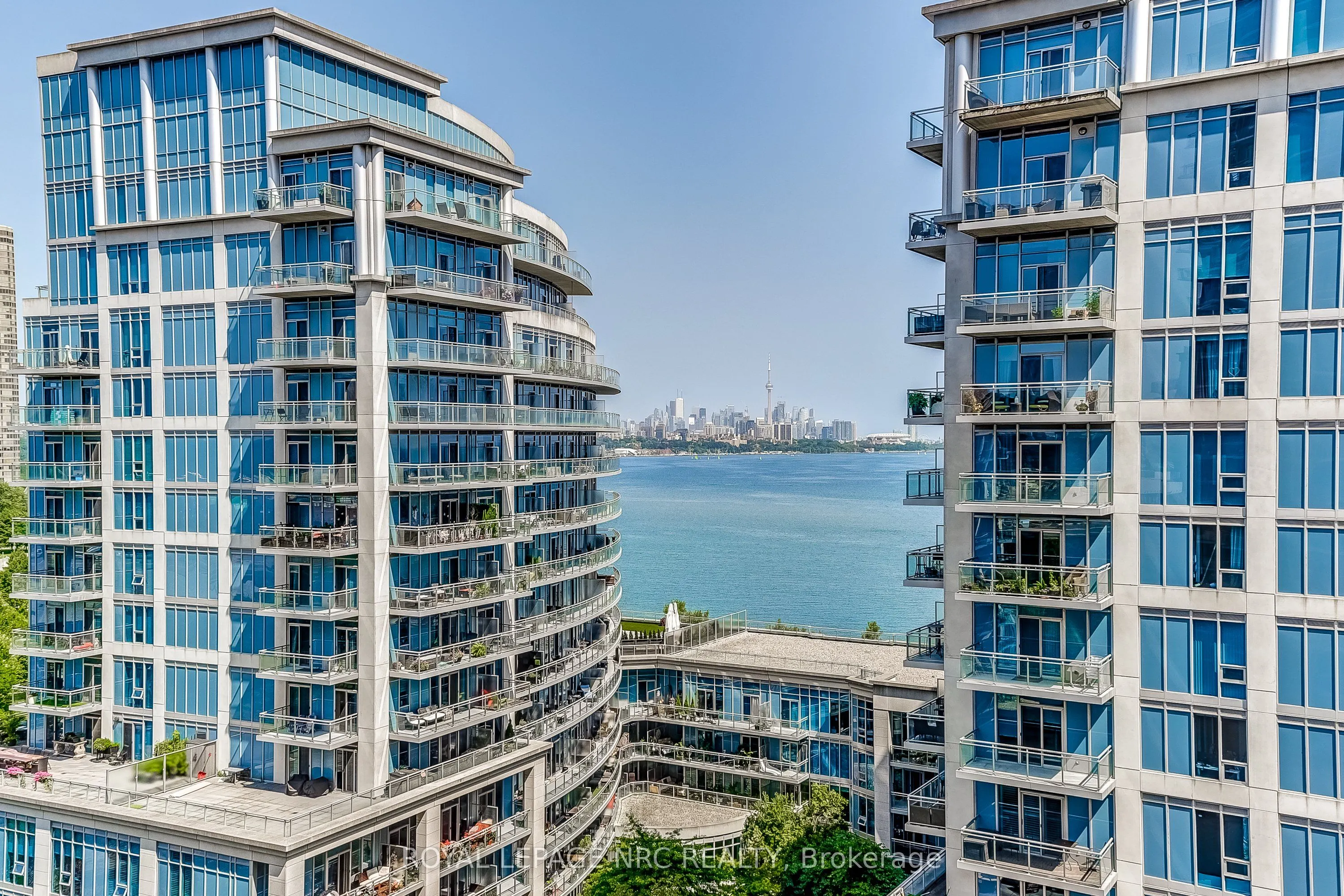 2121 Lakeshore Boulevard W, #1211