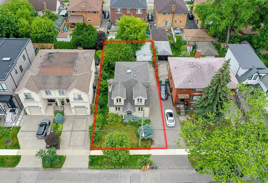 29 Roseland Drive