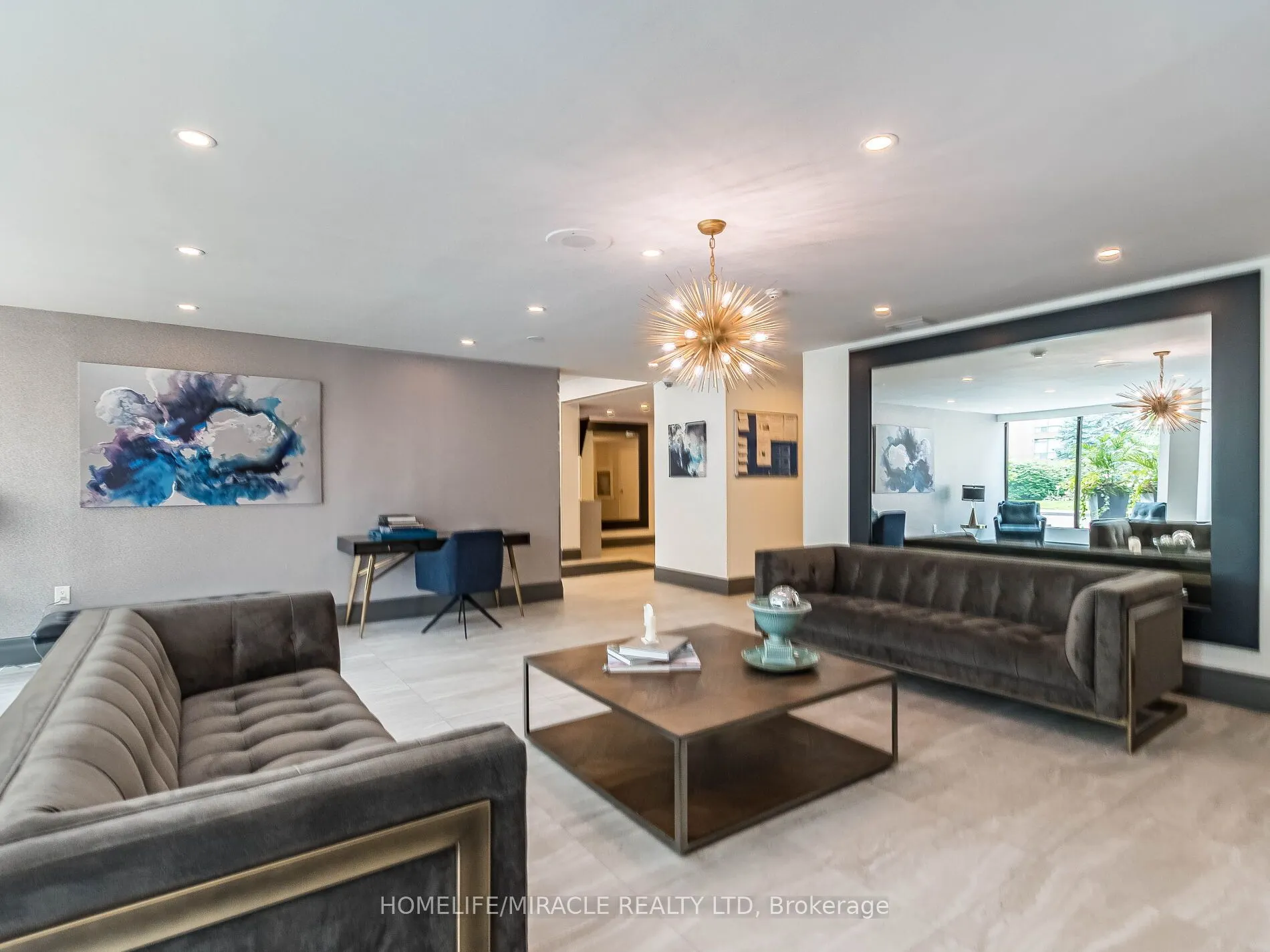 1270 Maple Crossing Boulevard, #604