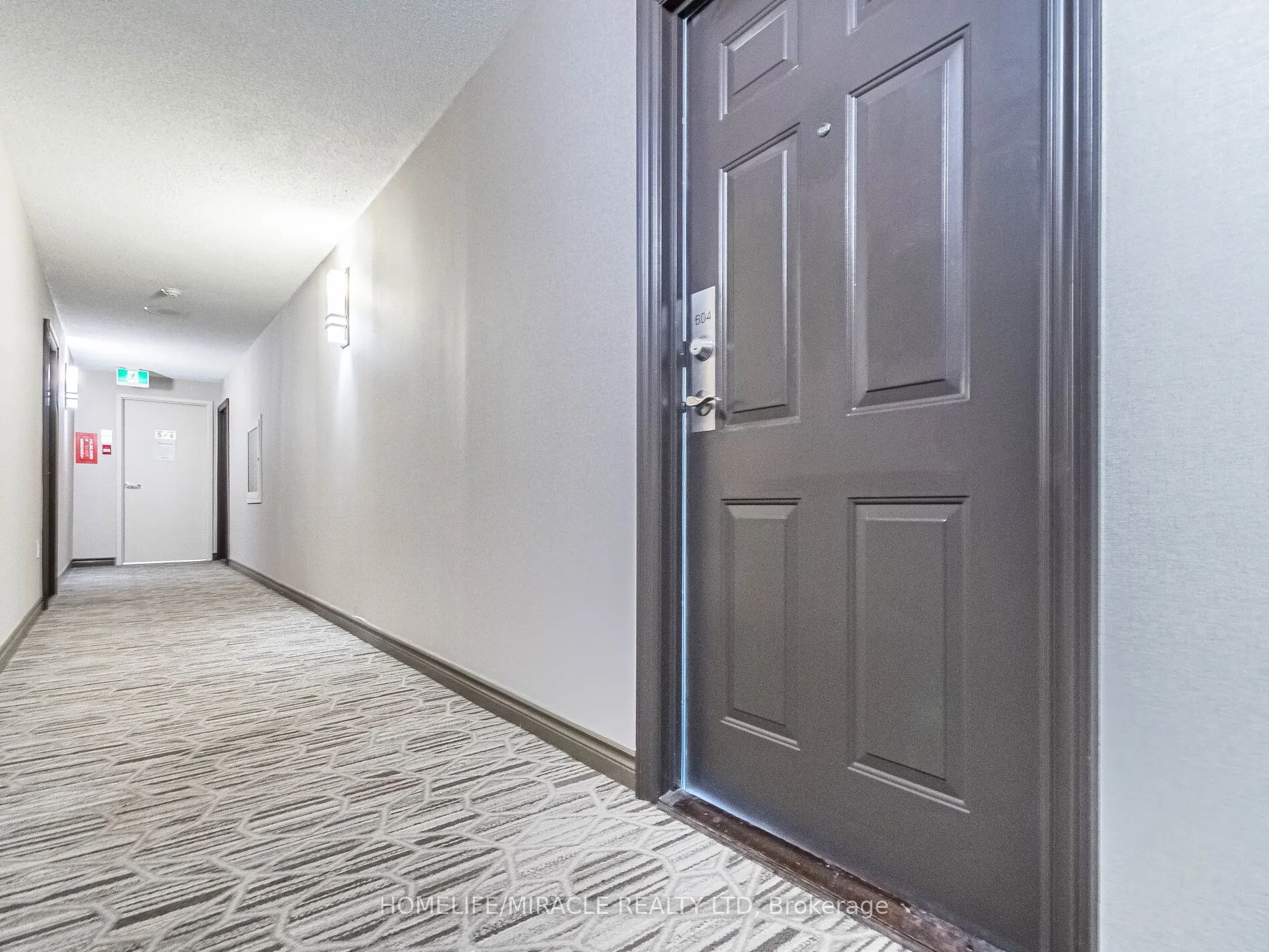 1270 Maple Crossing Boulevard, #604