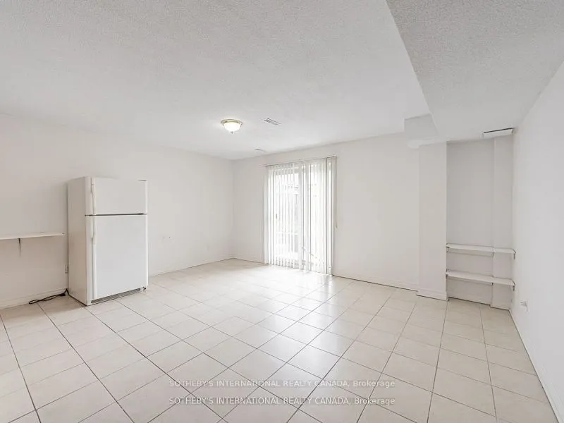 140 Yuile Court, #Ground