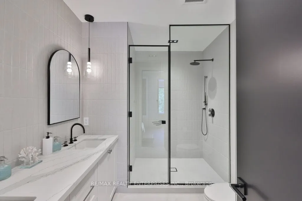 1380 Birchwood Heights Drive