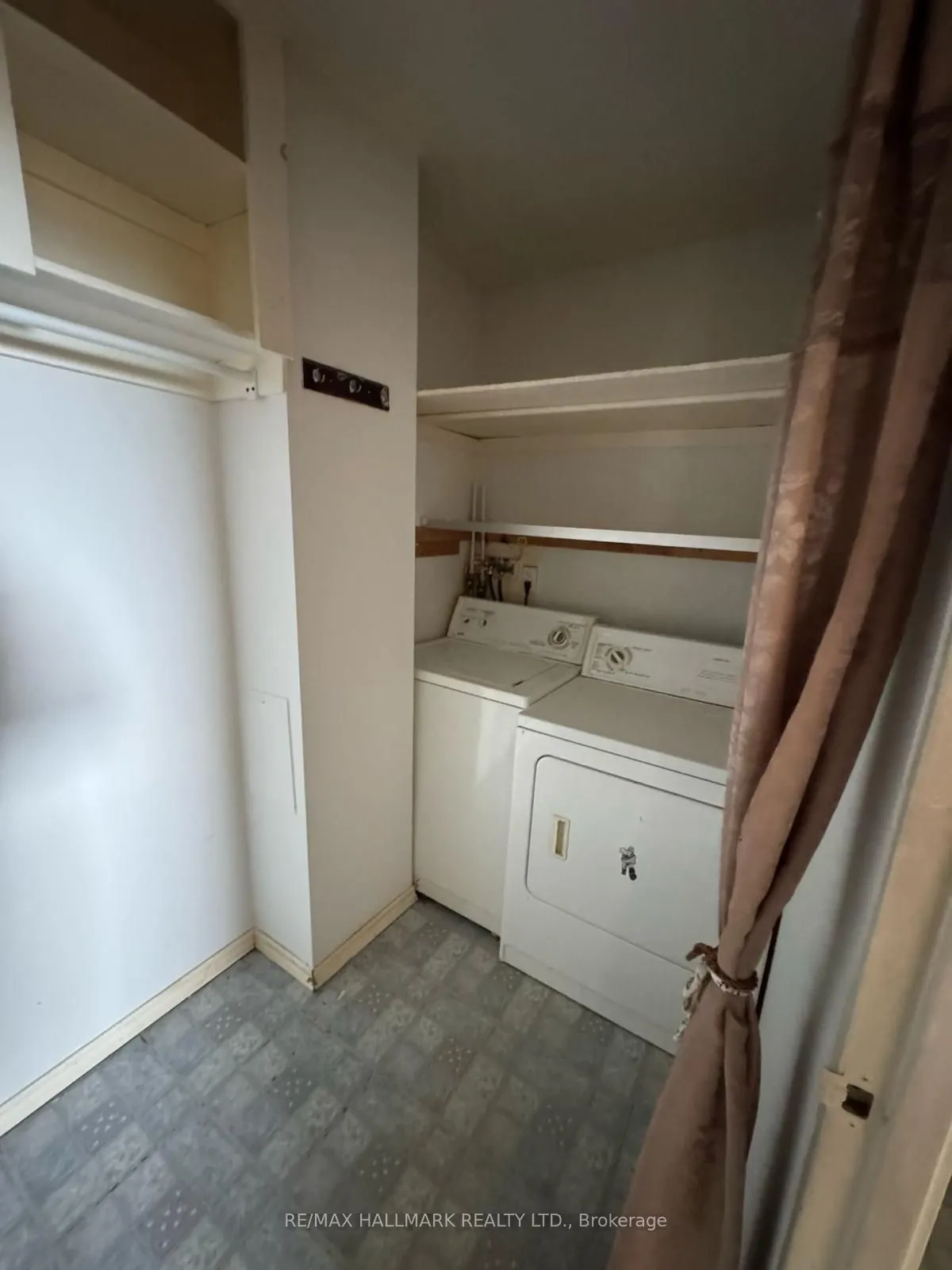 3577 Derry Road E, #311