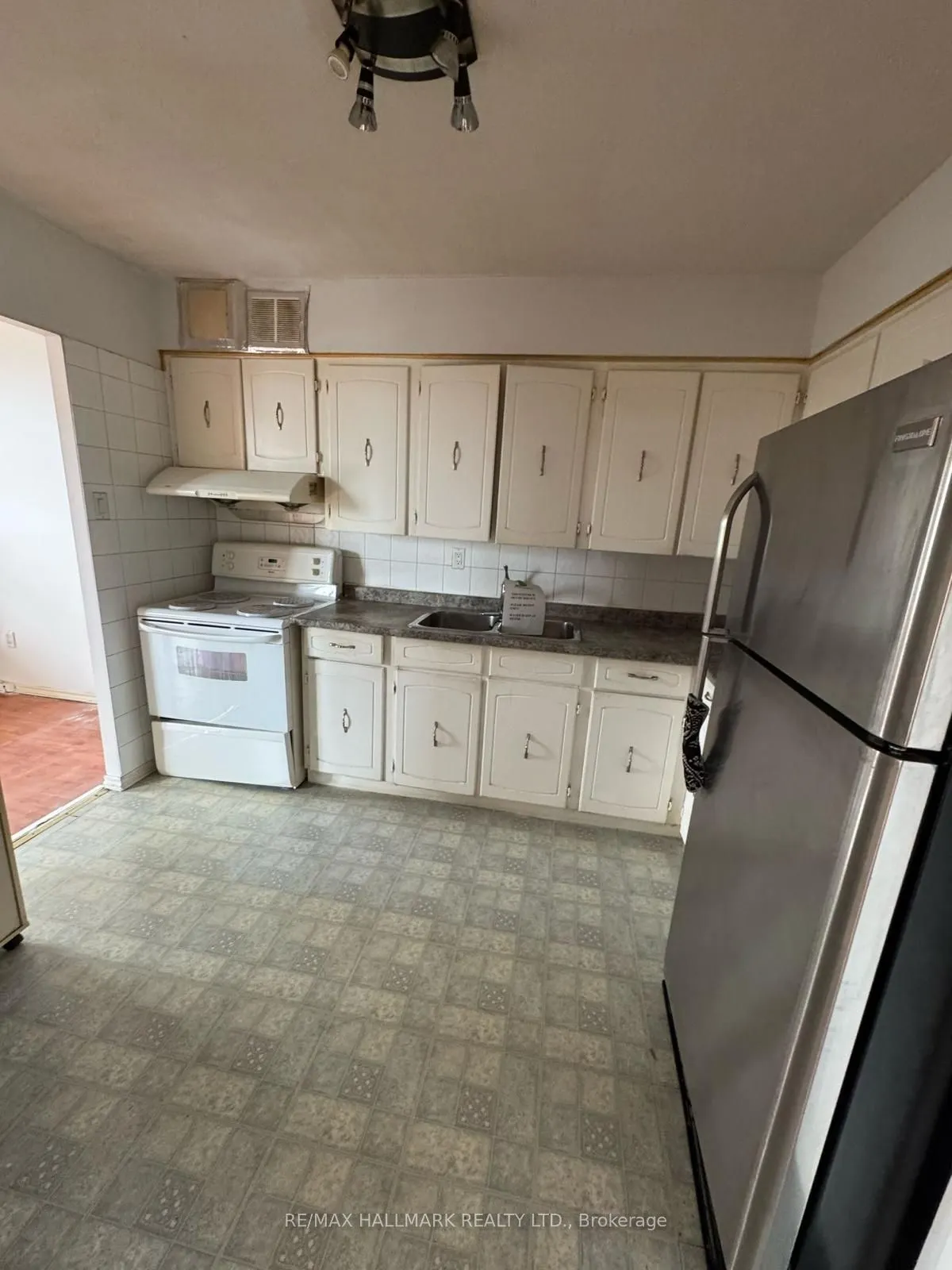3577 Derry Road E, #311