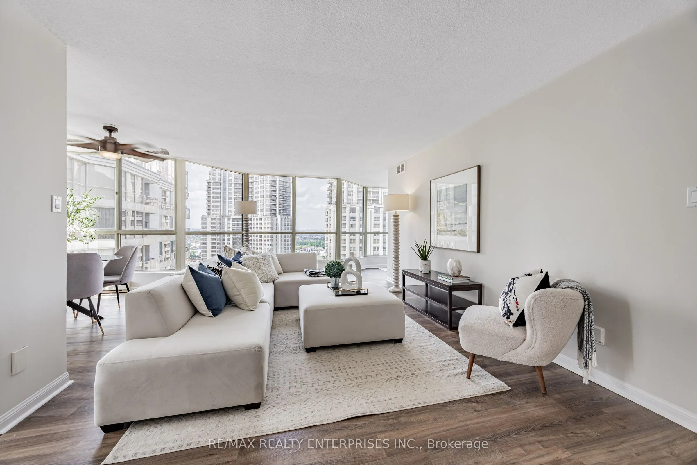 55 Kingsbridge Garden Circle, #2213
