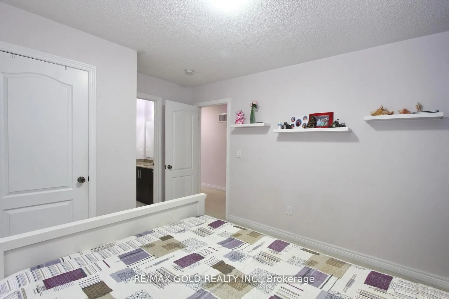 14 Lisson Crescent
