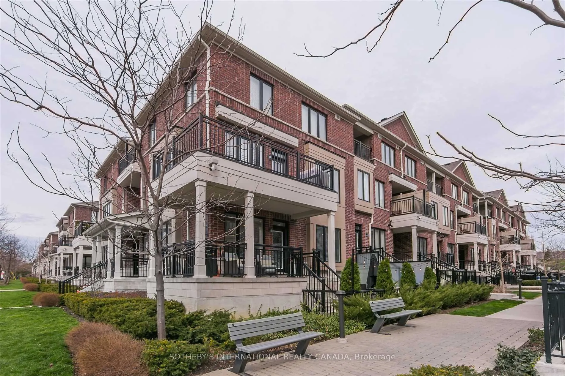 50 Carnation Avenue, #148