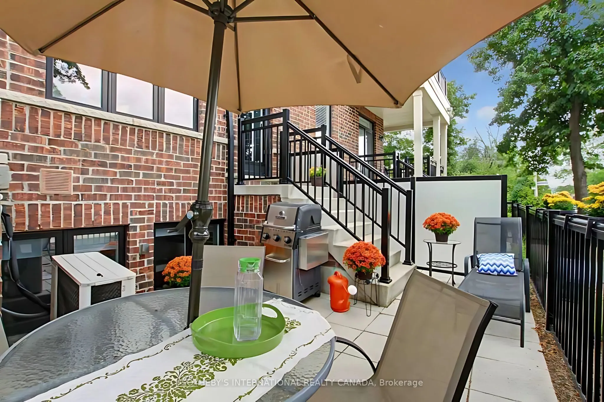 50 Carnation Avenue, #148
