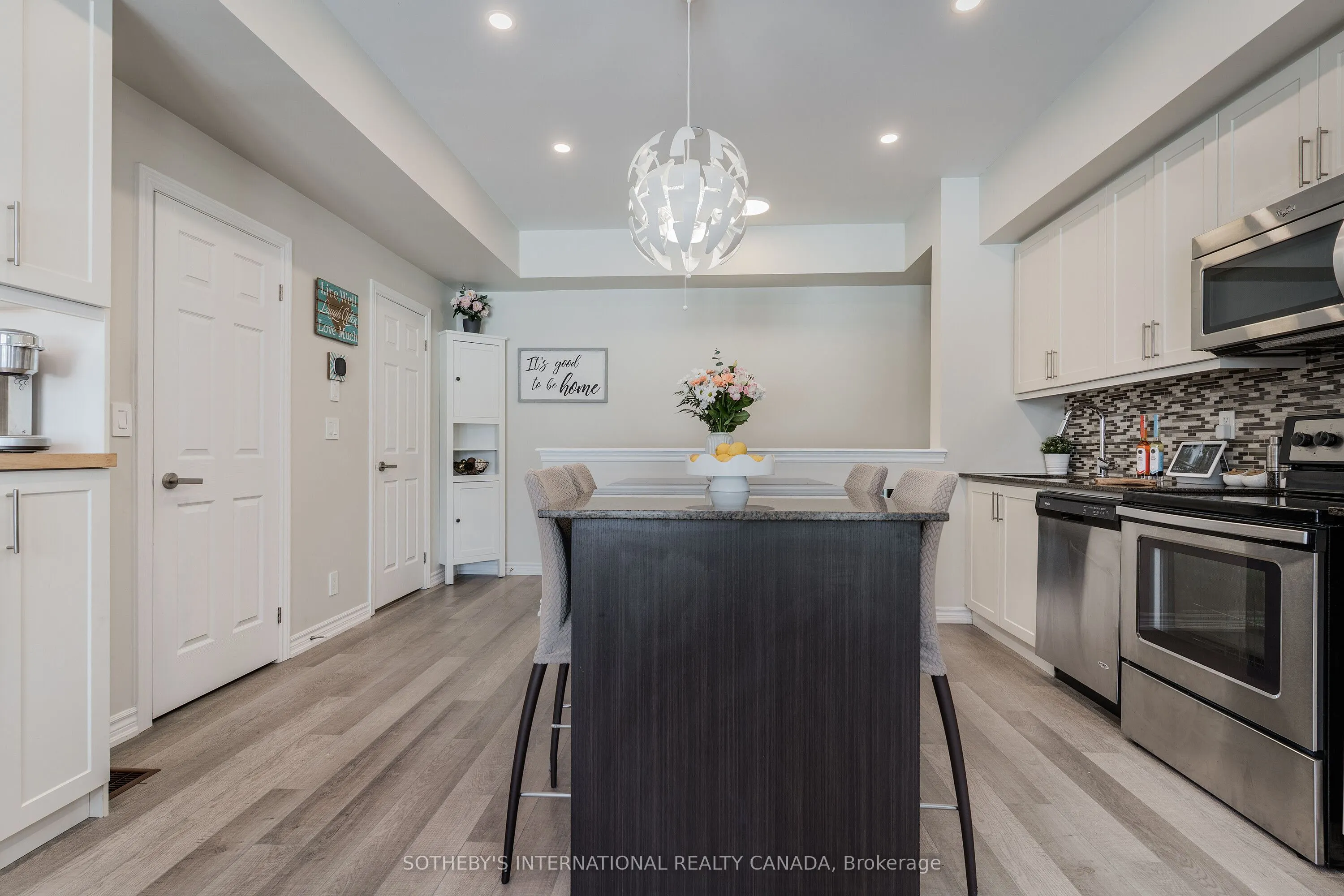 50 Carnation Avenue, #148