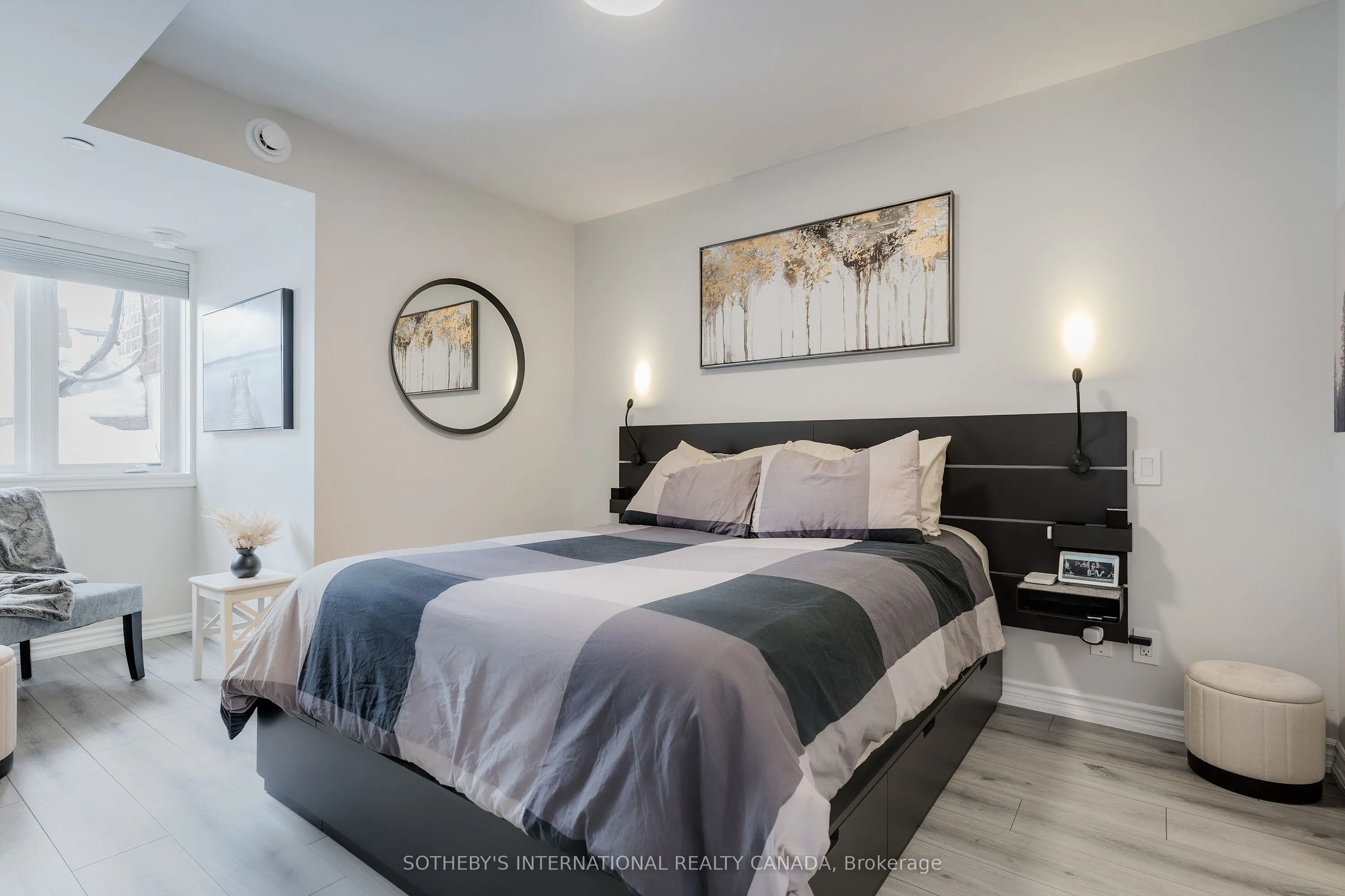 50 Carnation Avenue, #148