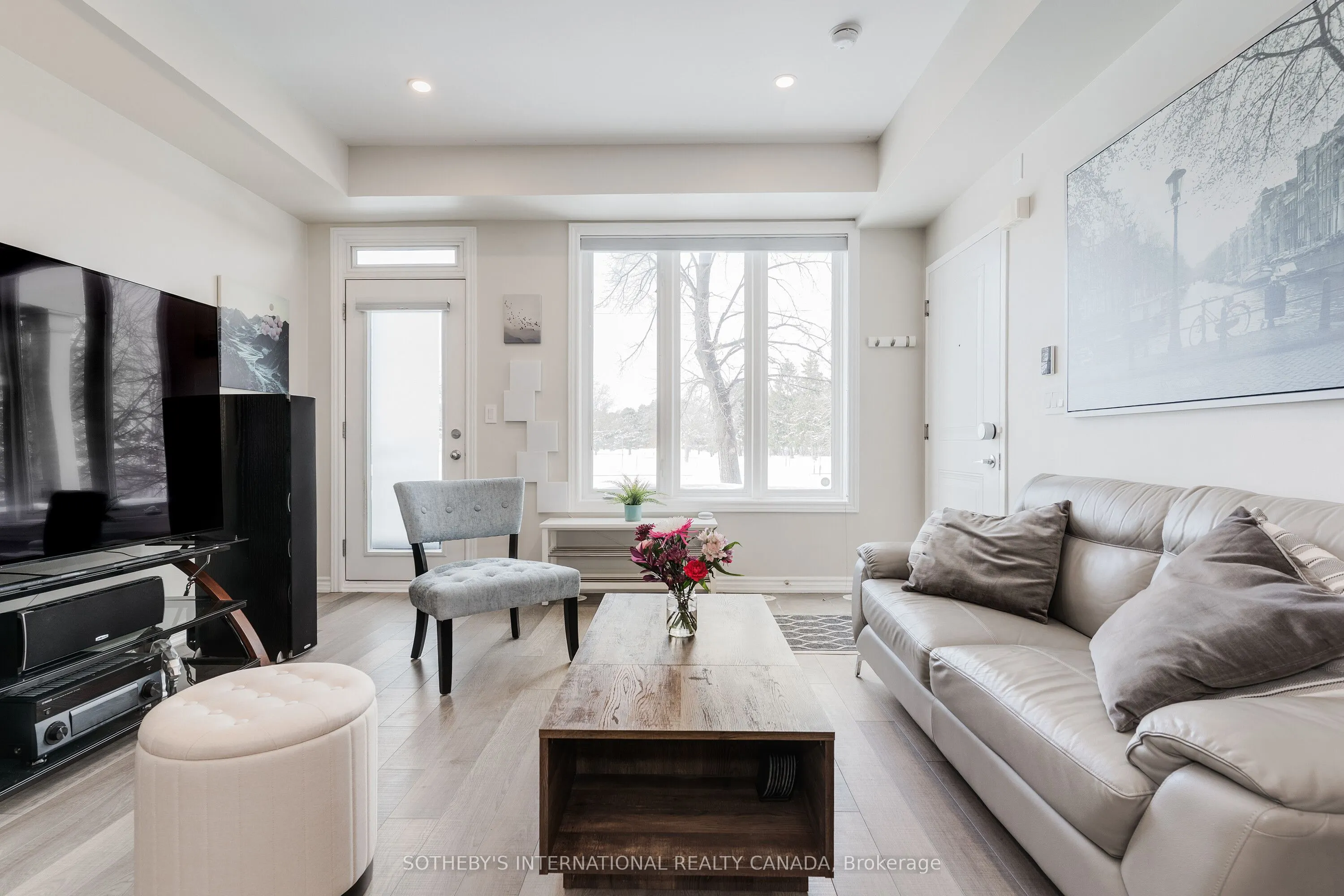50 Carnation Avenue, #148
