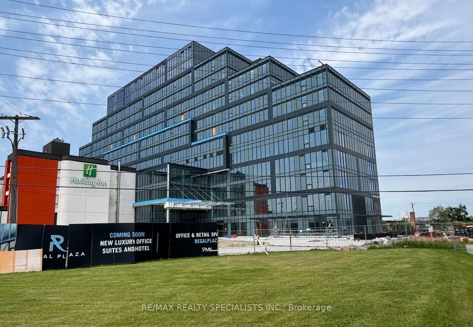 600 Dixon Road W, #425