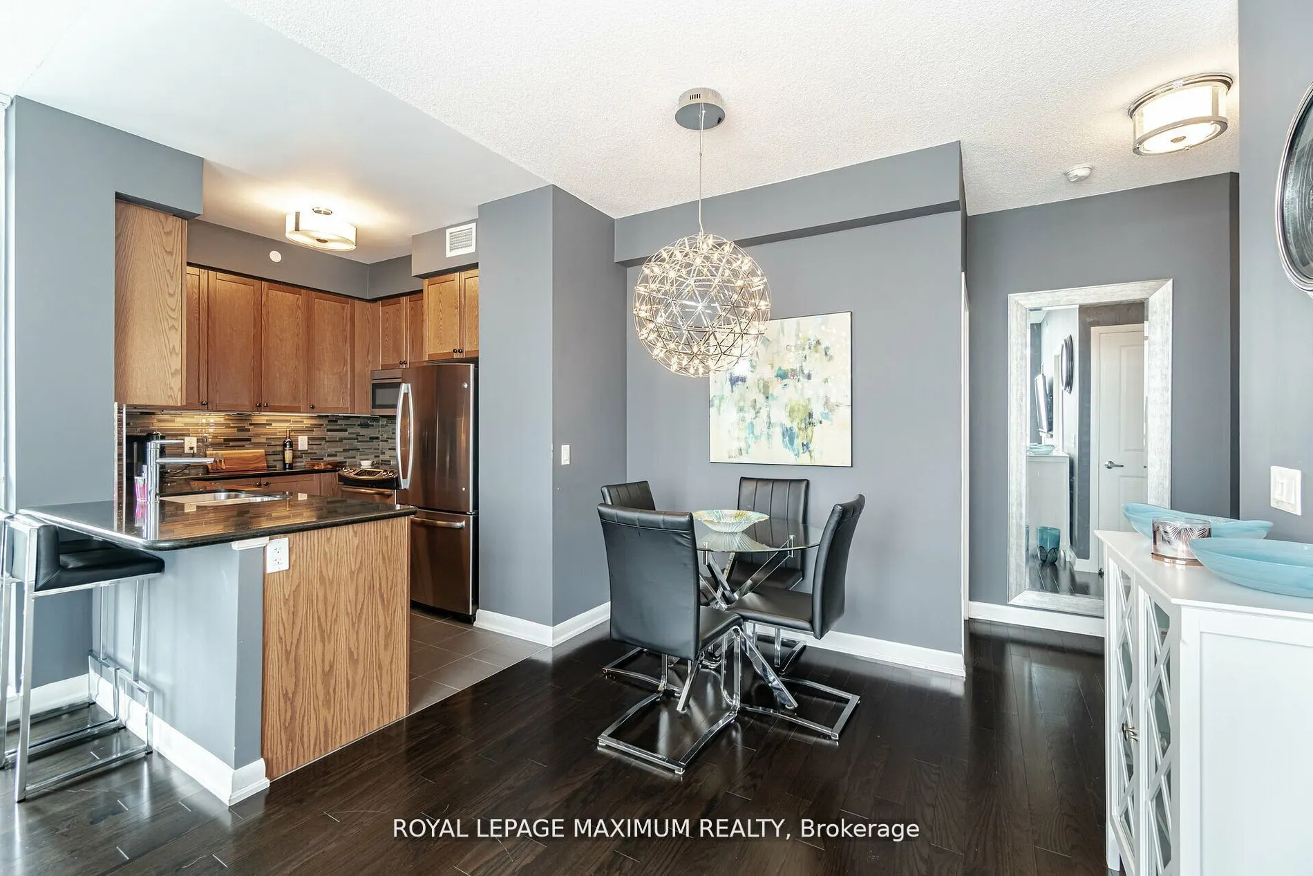 215 Sherway Gardens Road, #2510