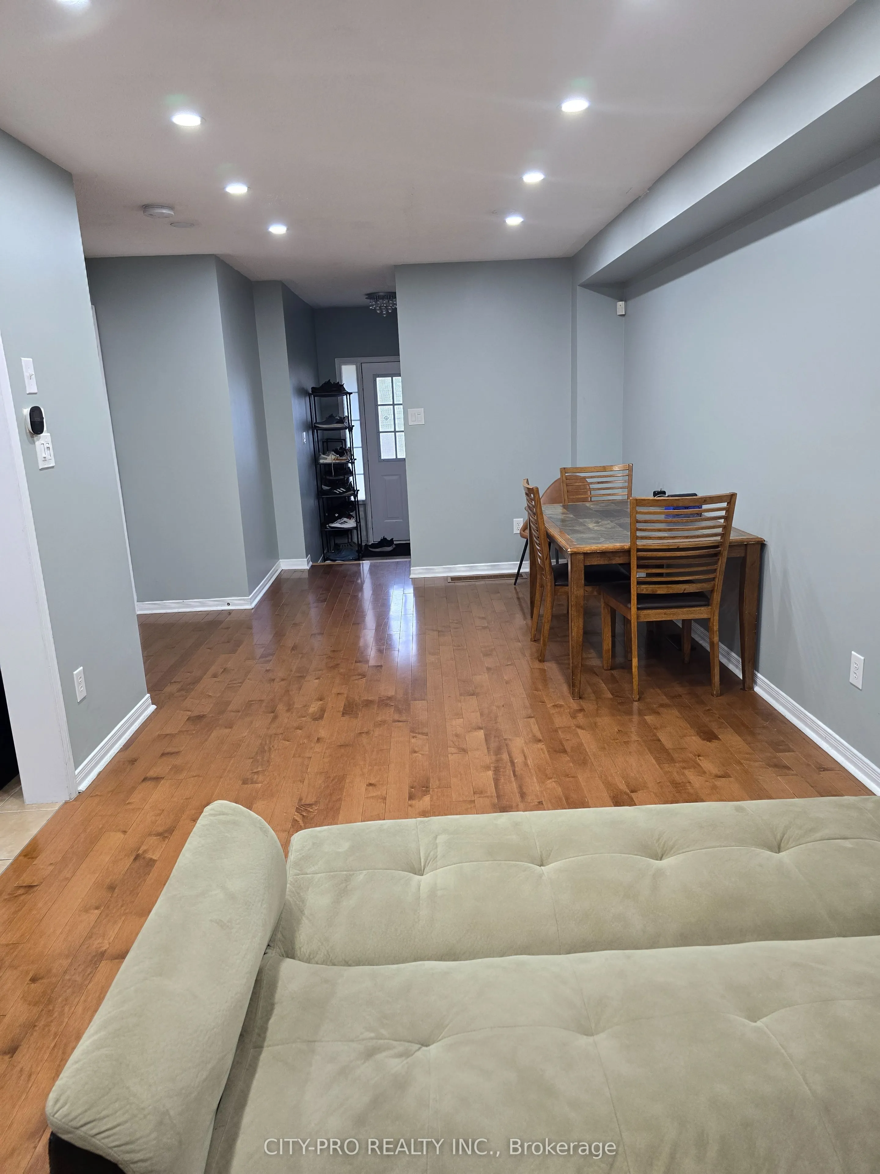 3977 Stardust Drive