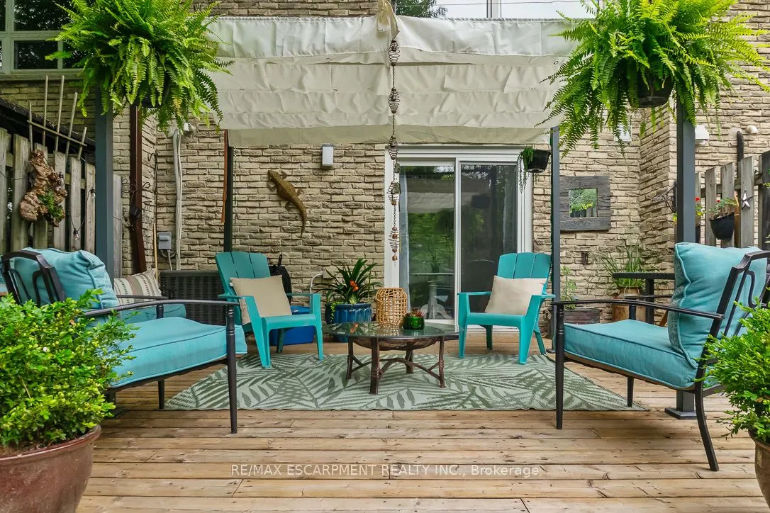 915 Inverhouse Drive, #67