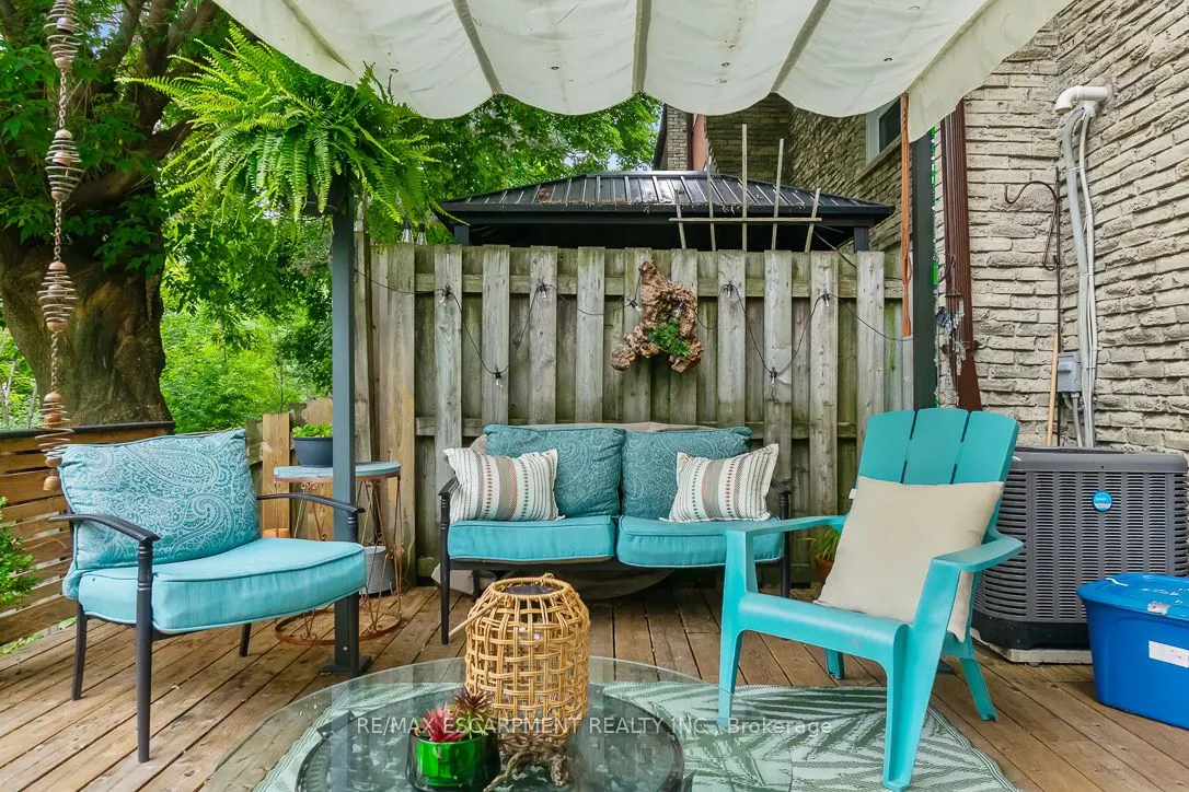 915 Inverhouse Drive, #67