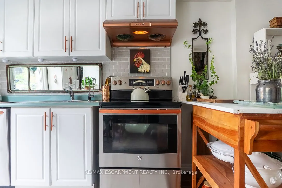 915 Inverhouse Drive, #67